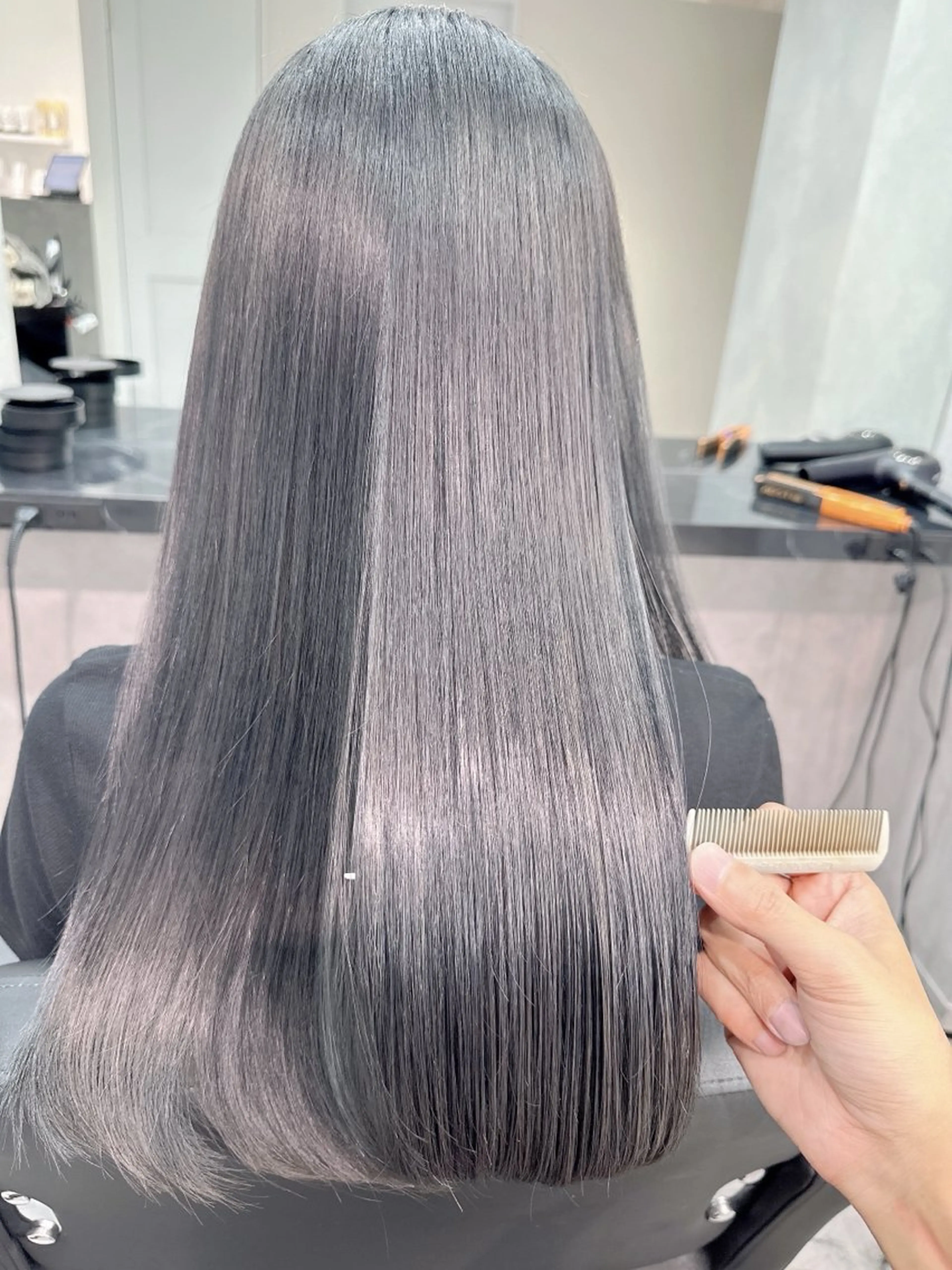 セミロング 伸ばしかけ 髪質改善 縮毛矯正 トリートメント 酸熱トリートメント 縮毛矯正 トリートメント LUANA/千種 竹内康のヘアスタイル