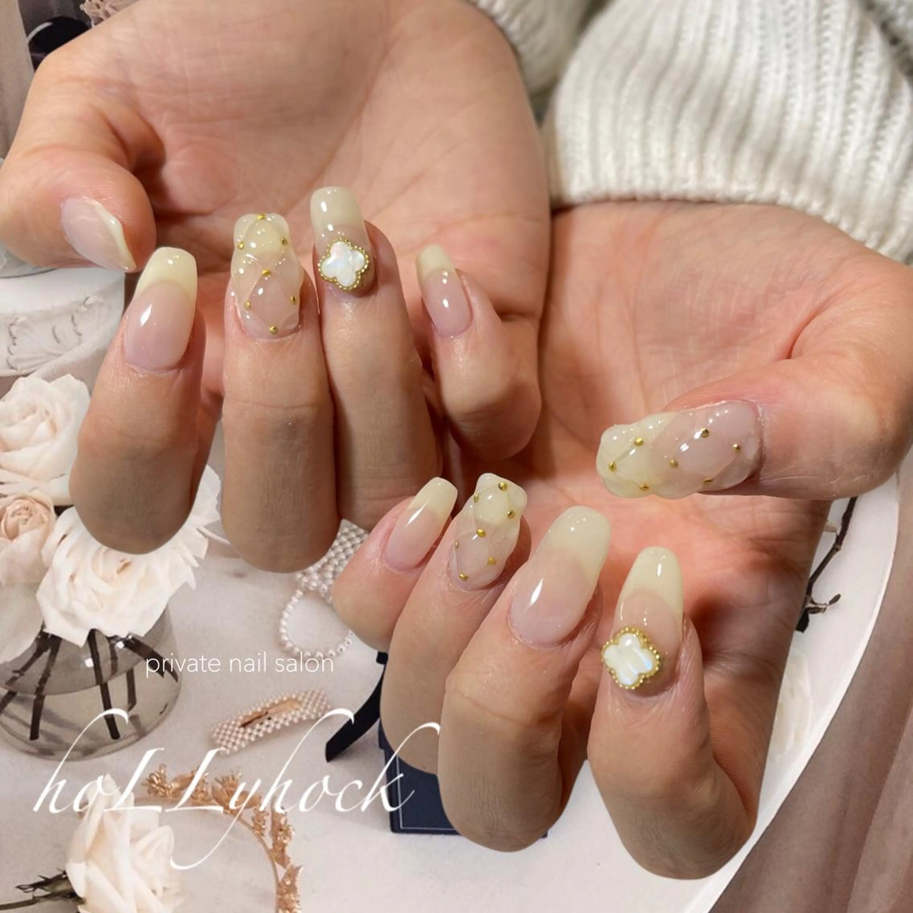 ネイル アートネイル フラッシュネイル マグネットネイル ニュアンスネイル nail salon hoLLyhockのネイルデザイン