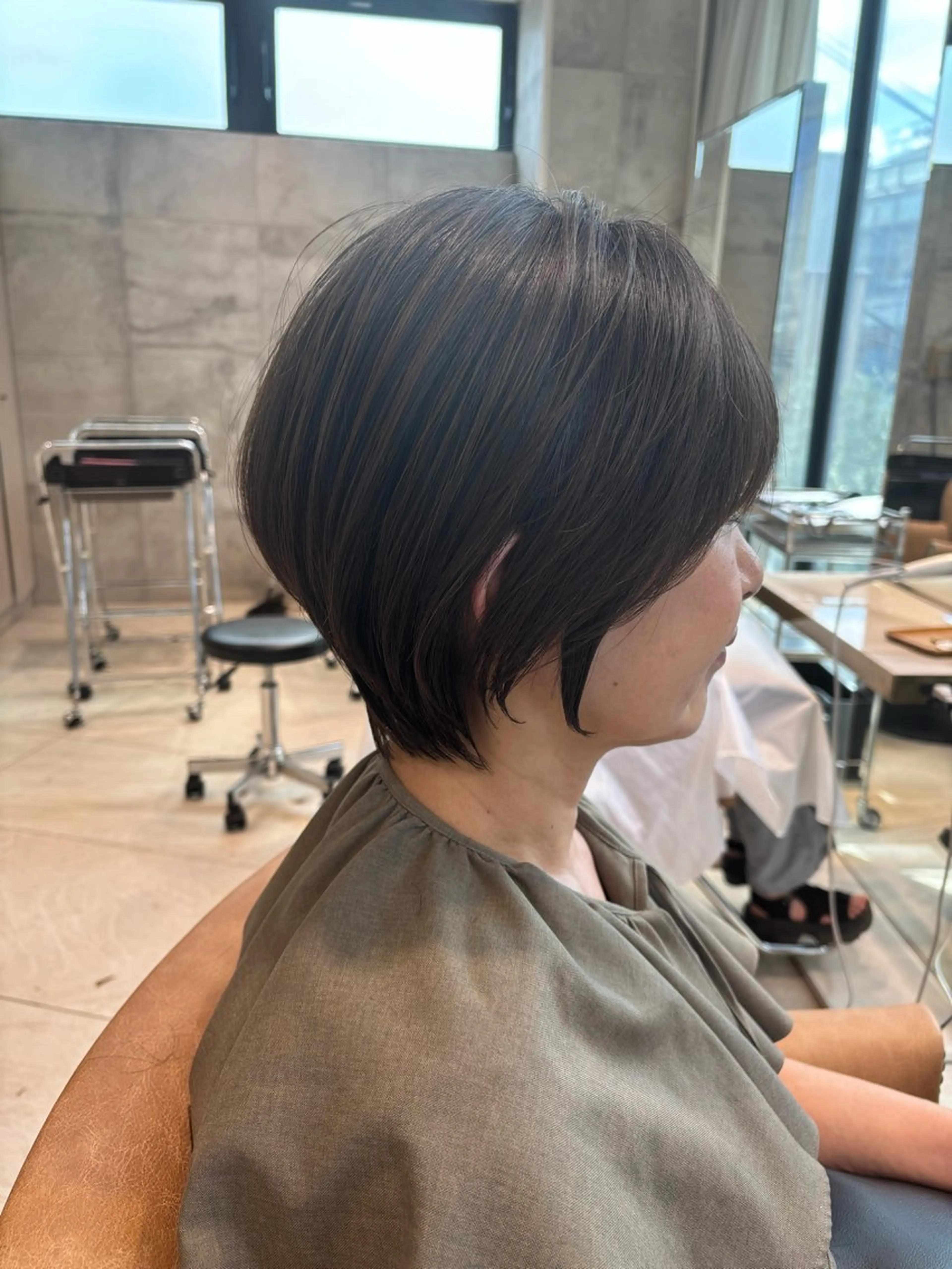 ショート カット ヘアカラー トリートメント 似合わせショート/ 小顔効果抜群/荒砂のヘアスタイル