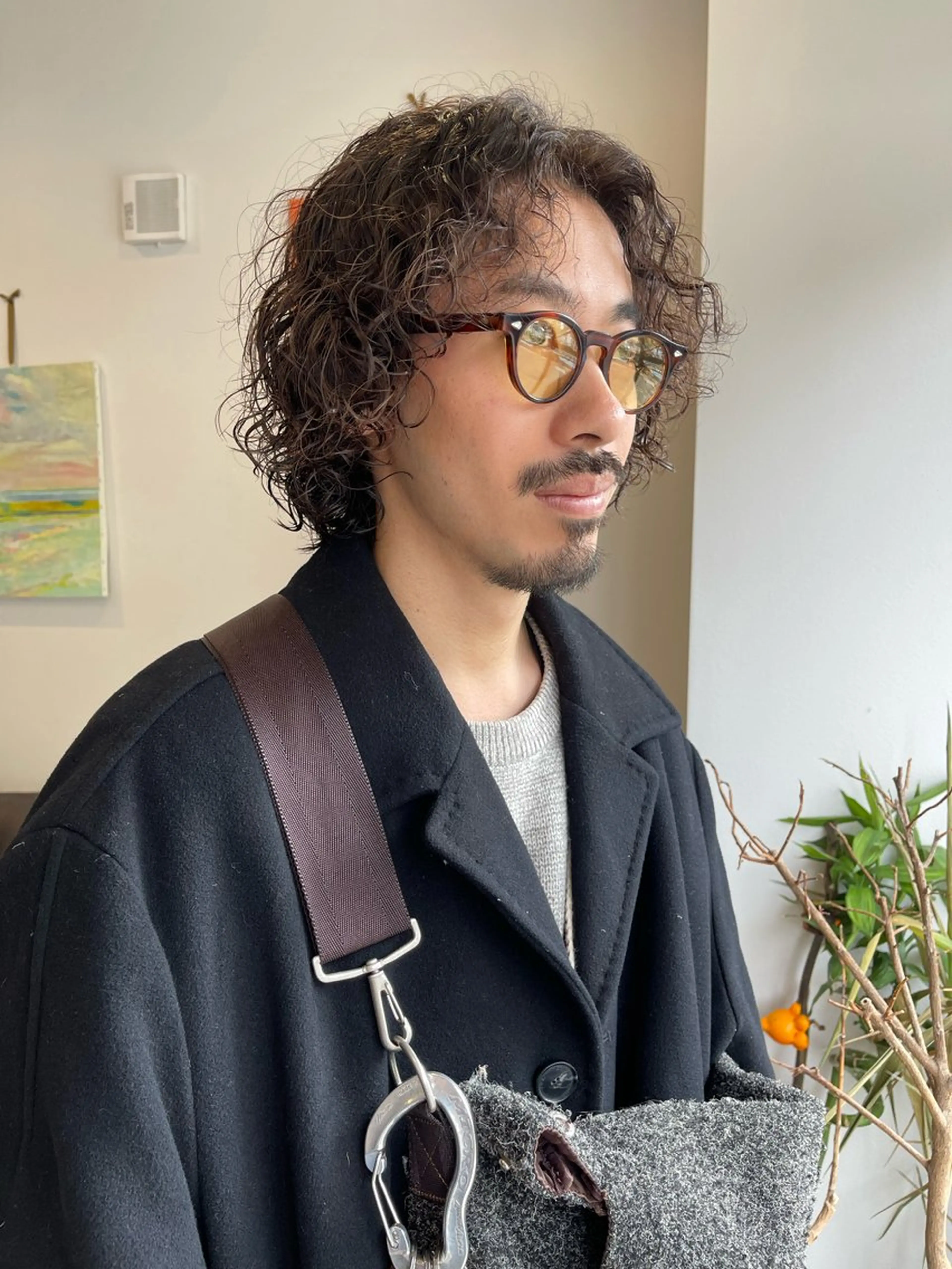 ショート パーマ メンズ マッシュ メンズパーマ スパイラルパーマ カット パーマ アトム/ウルフ パーマ/レイヤーのヘアスタイル