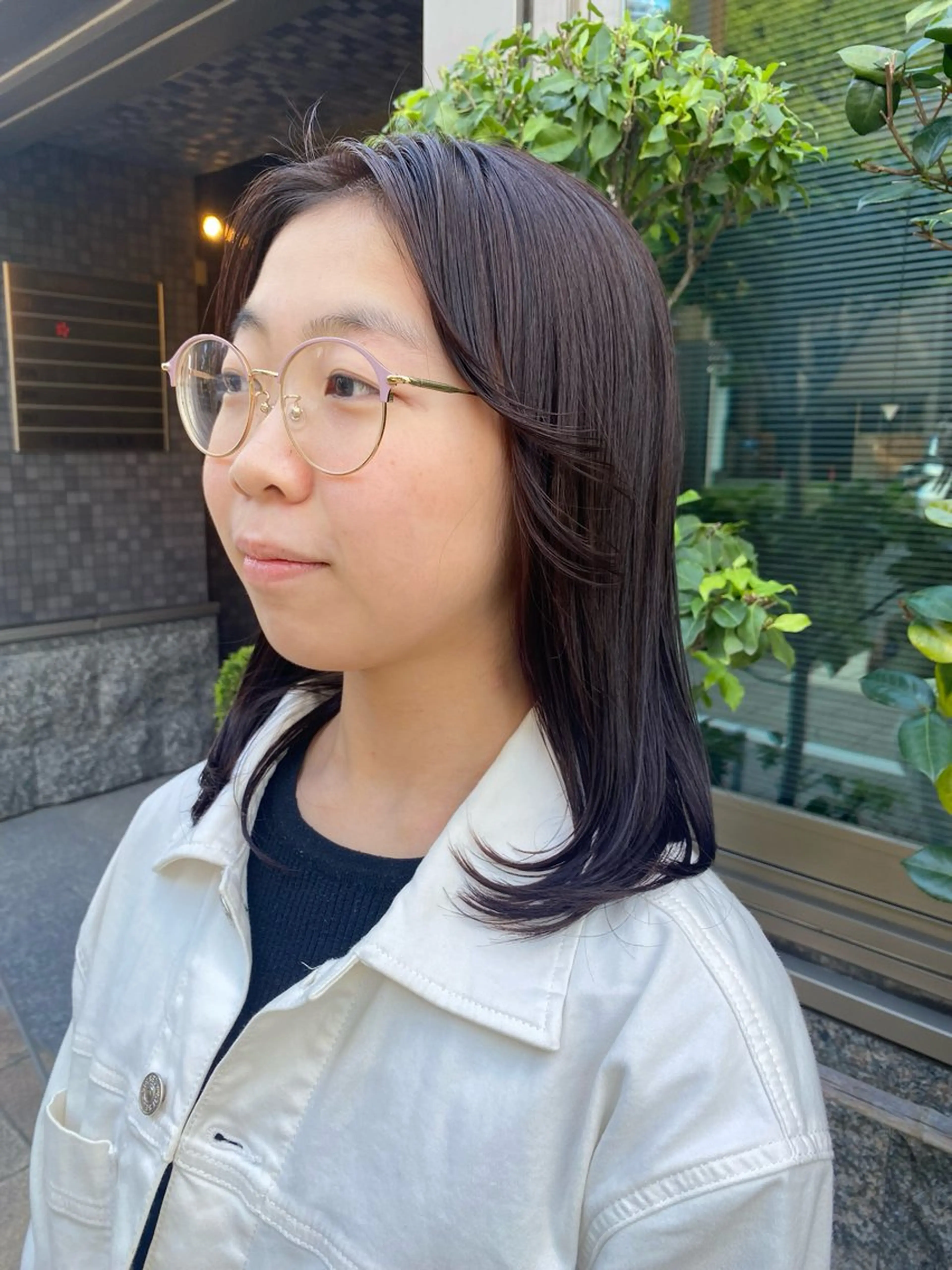 セミロング 伊藤 優花のヘアスタイル