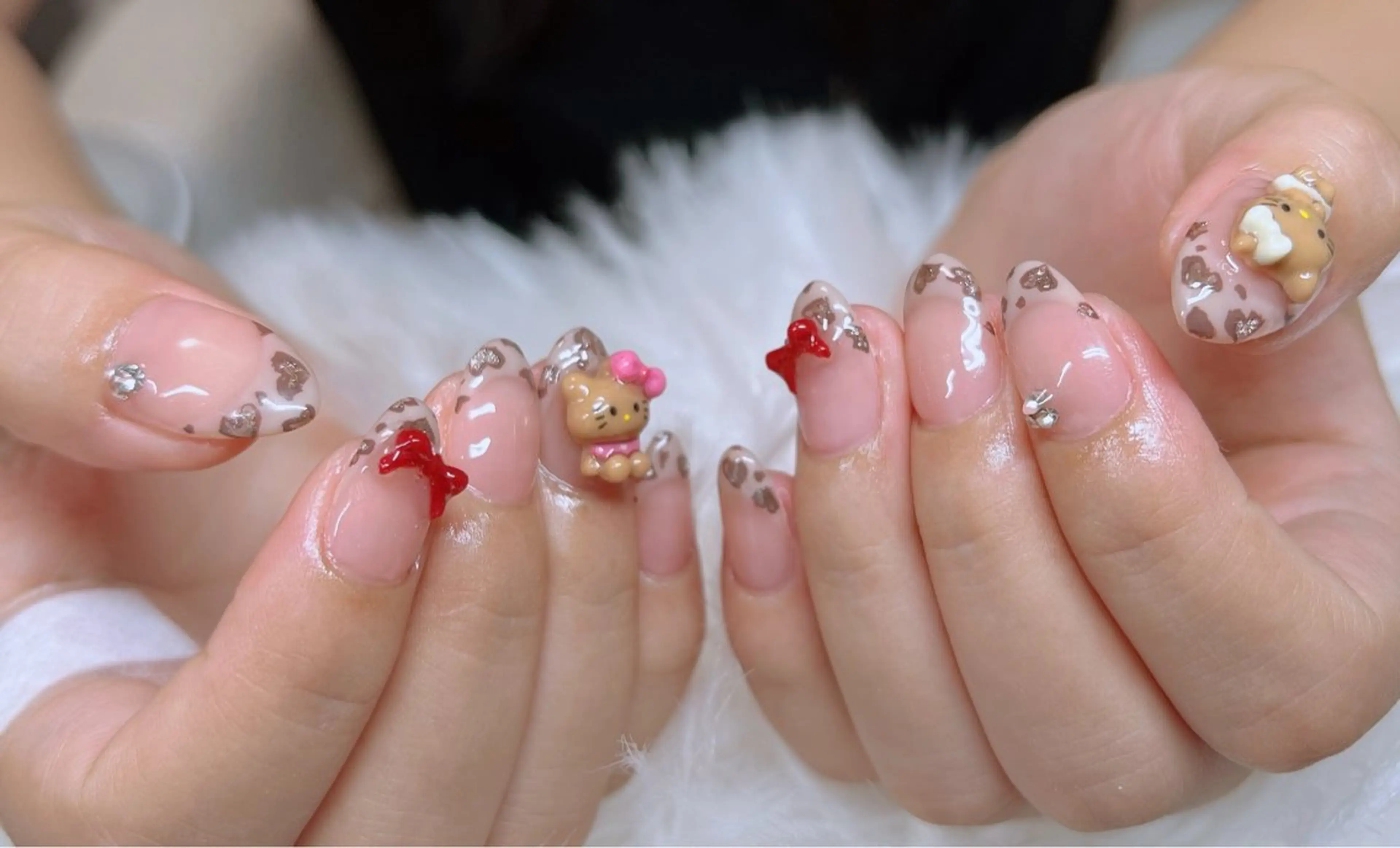 ネイル フットネイル フレンチネイル 韓国ネイル ロングネイル マグネットネイル Lee _nailのネイルデザイン