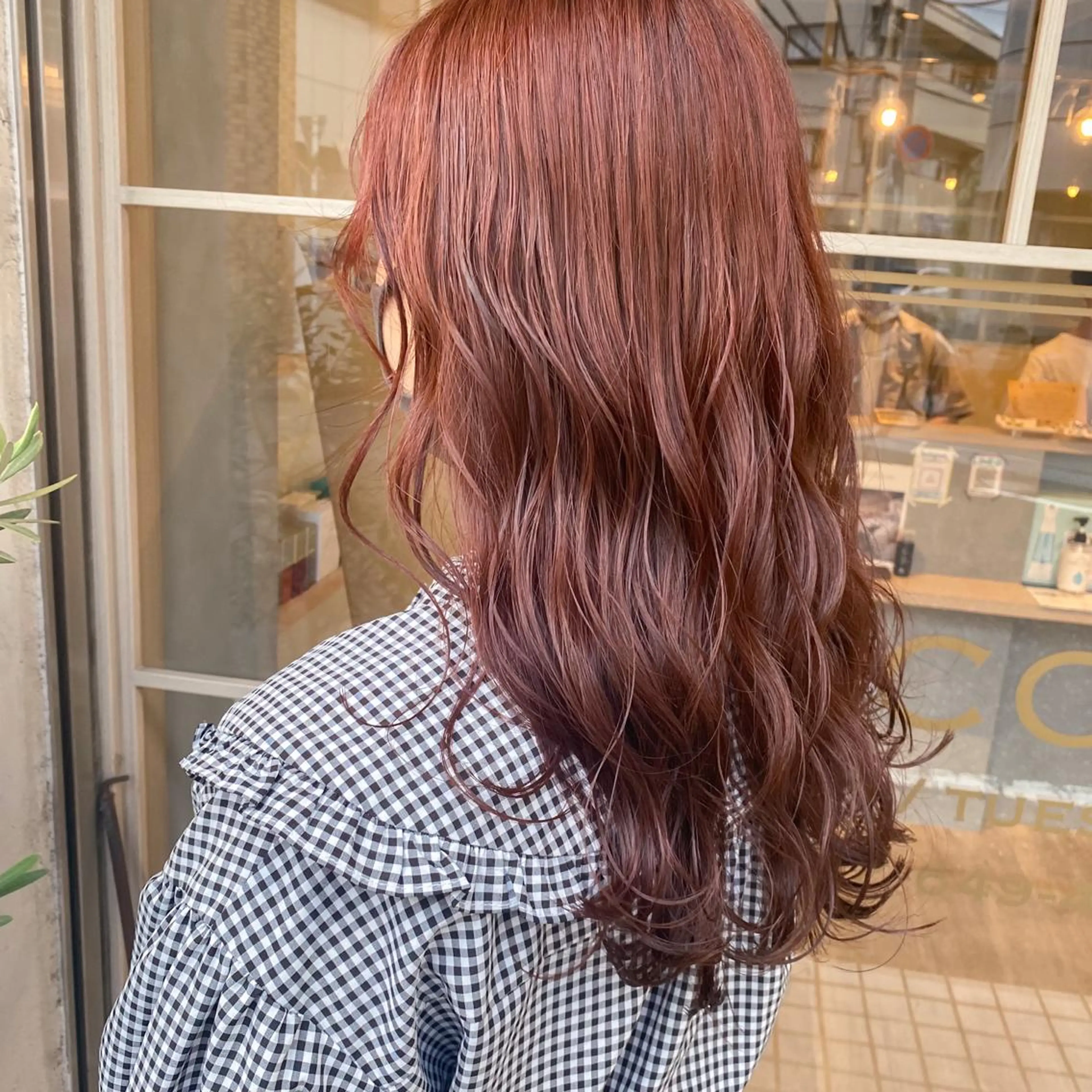 カラー ヘアカラー トリートメント hana ROCCO3rdのヘアスタイル