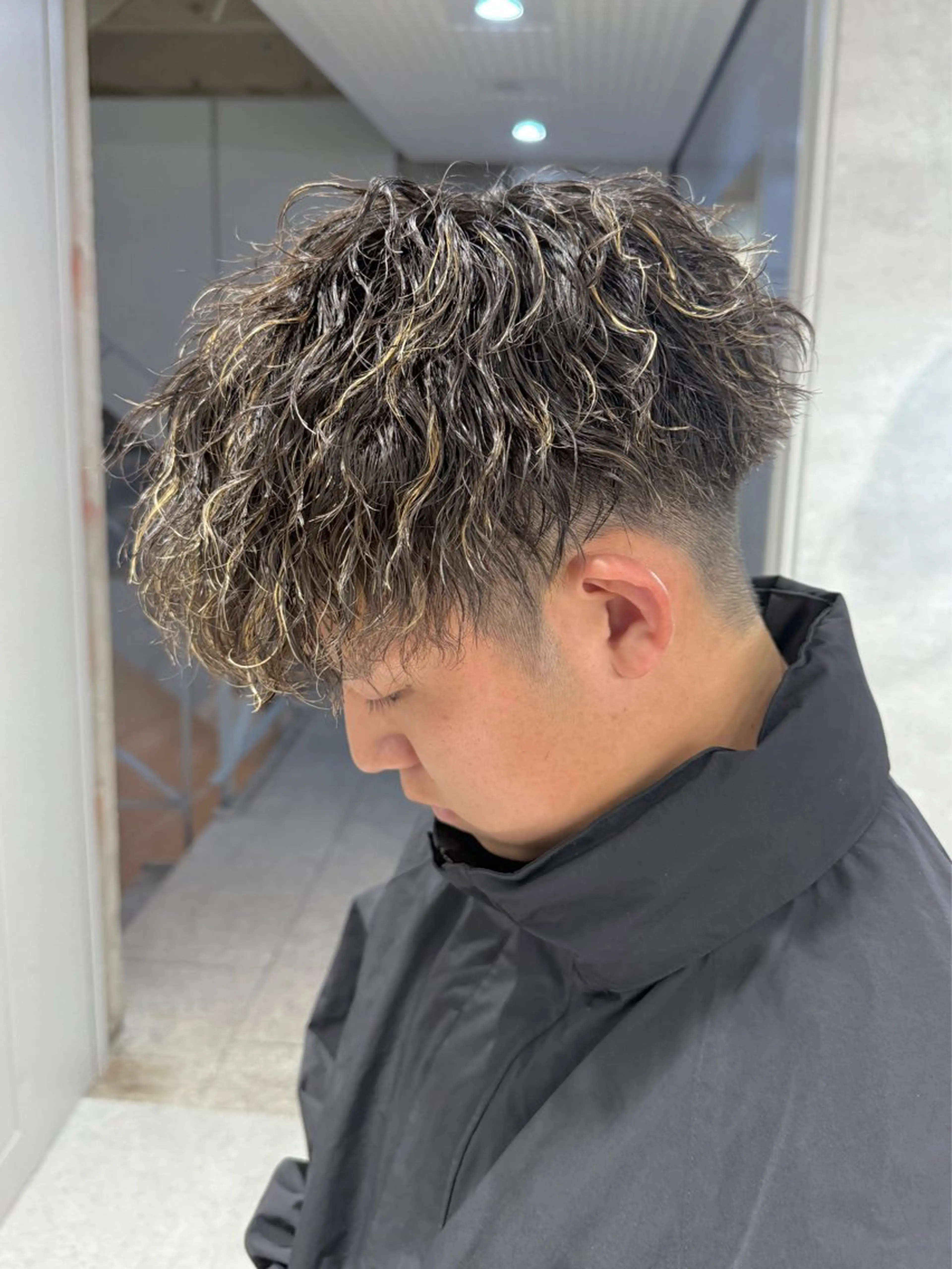 ショート パーマ メンズ カット ヘアカラー パーマ ヘッドスパ ヘアセット 【メンズサロン】 BLUCK 横浜のヘアスタイル