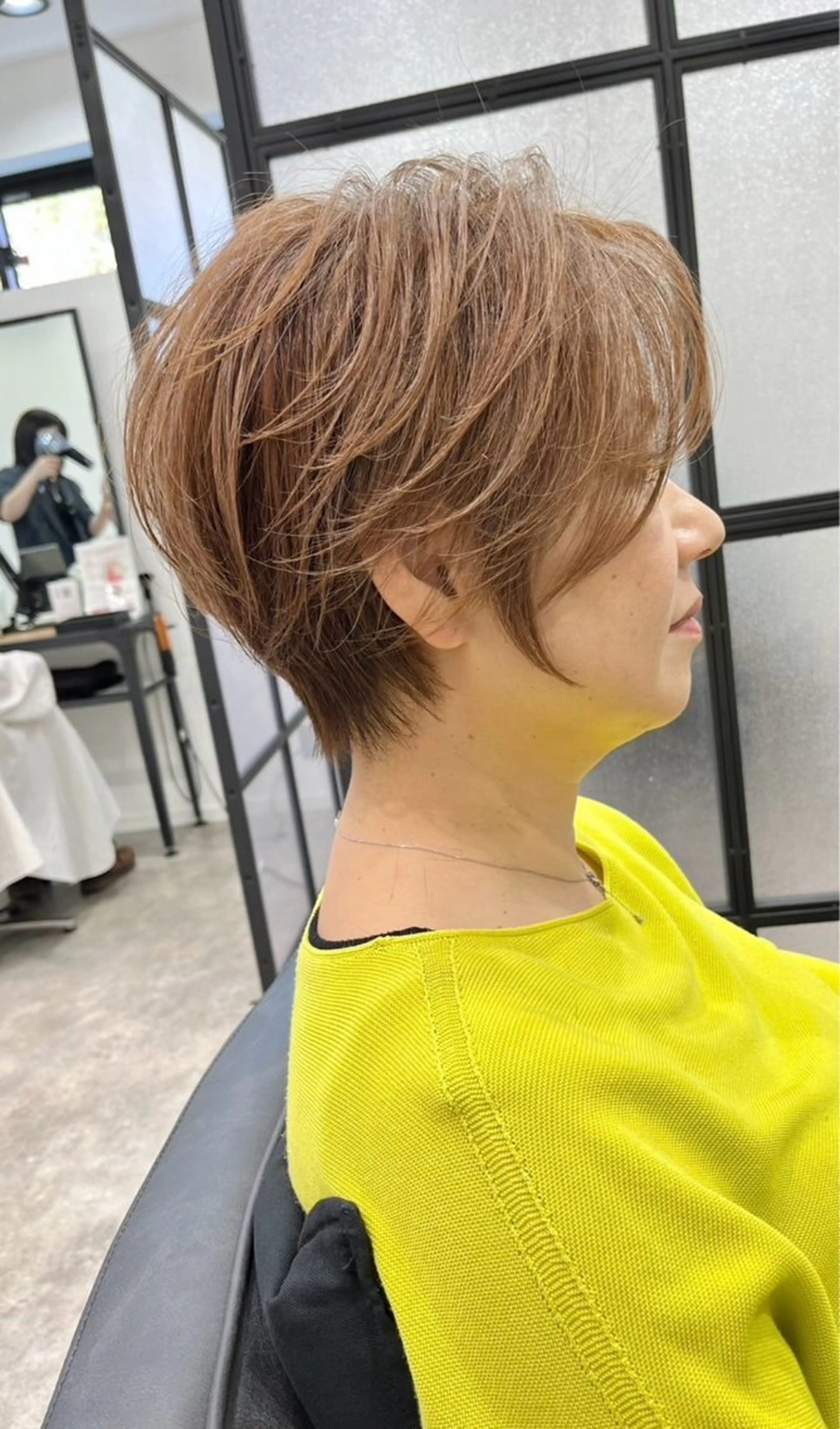 ショート カラー 丸橋 友貴のヘアスタイル