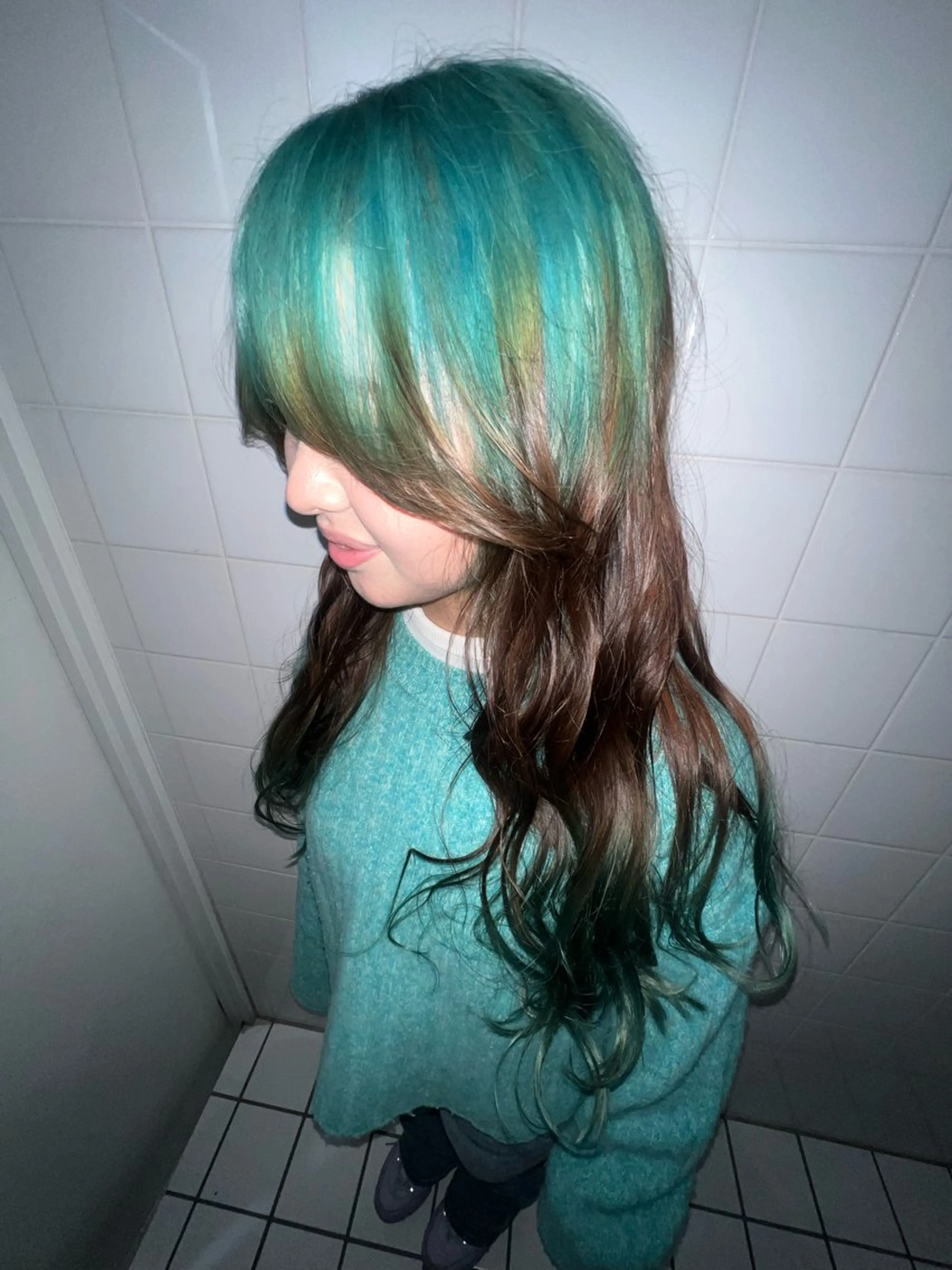 ロング ヘアカラー トリートメント 💥ウルフカット デザインあんな💥のヘアスタイル