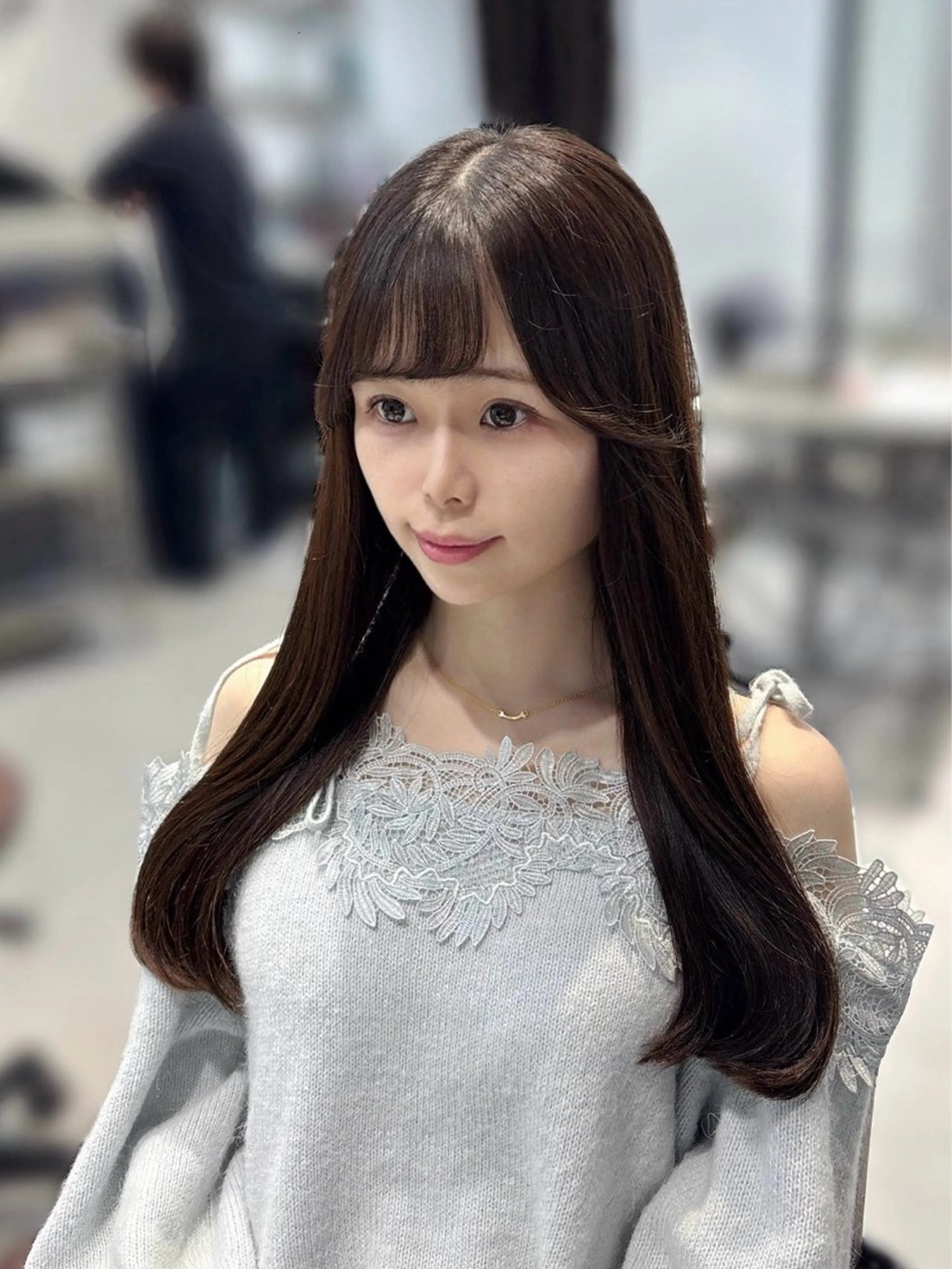 ロング カット ninaアイドル前髪 ×透明感🎀のヘアスタイル
