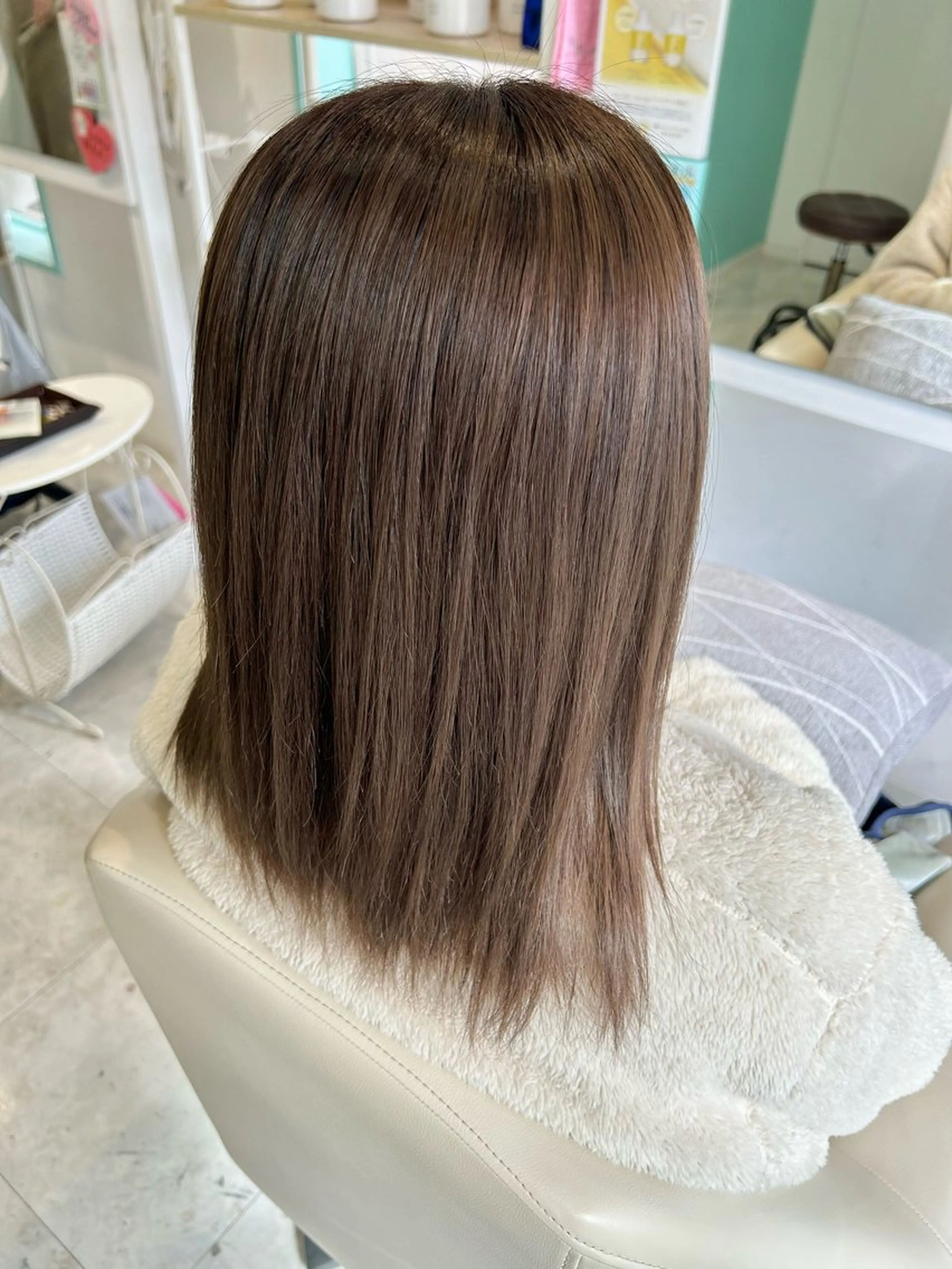 ミディアム カット ヘアカラー 寺澤 歩佳のヘアスタイル