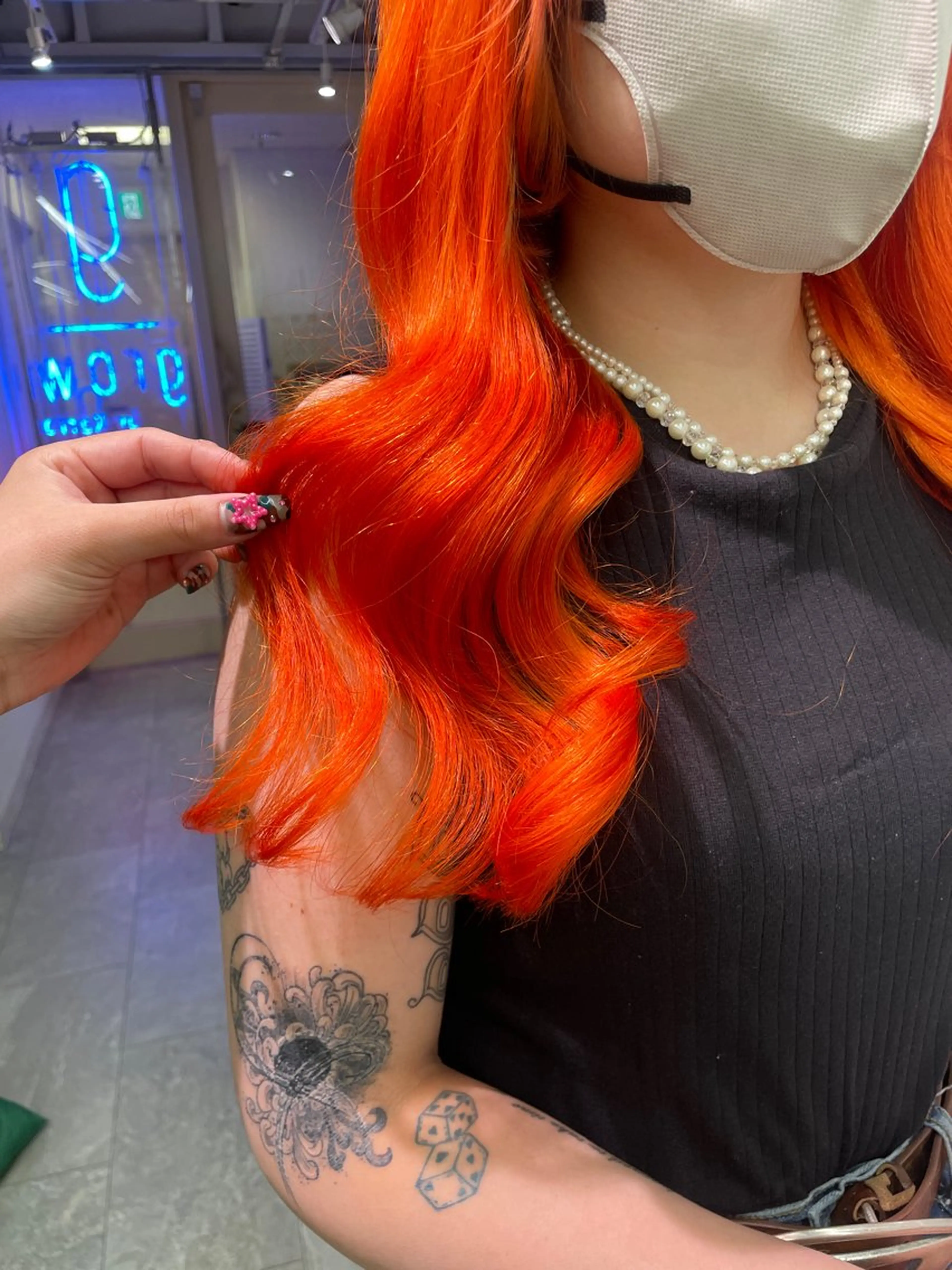 ロング カラー プルエクステ エクステ 🪸ハイトーンカラー エクステmisakiのヘアスタイル