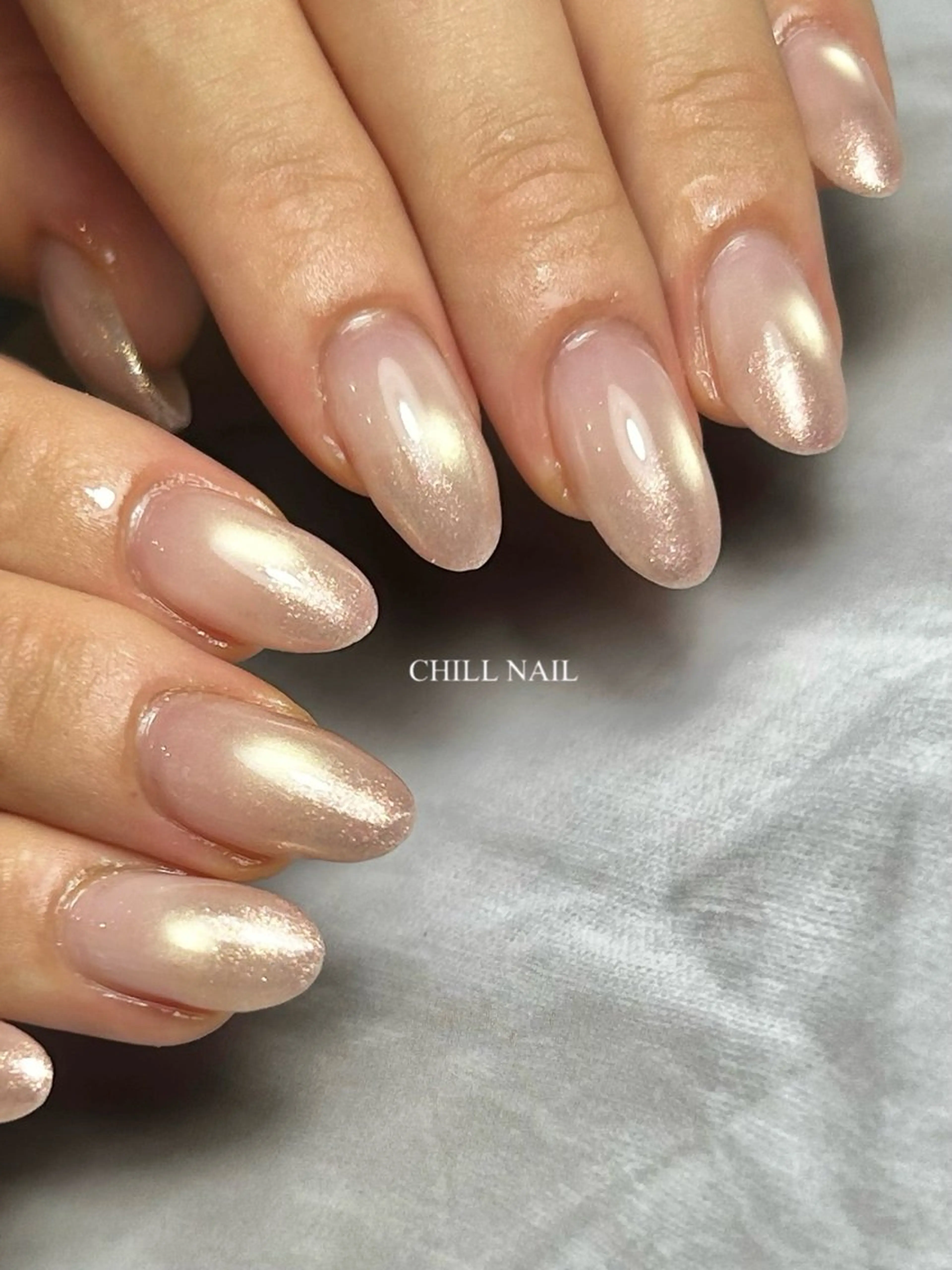 ネイル ゴールド キラキラネイル ピンク ハンドネイル CHILL NAILのネイルデザイン
