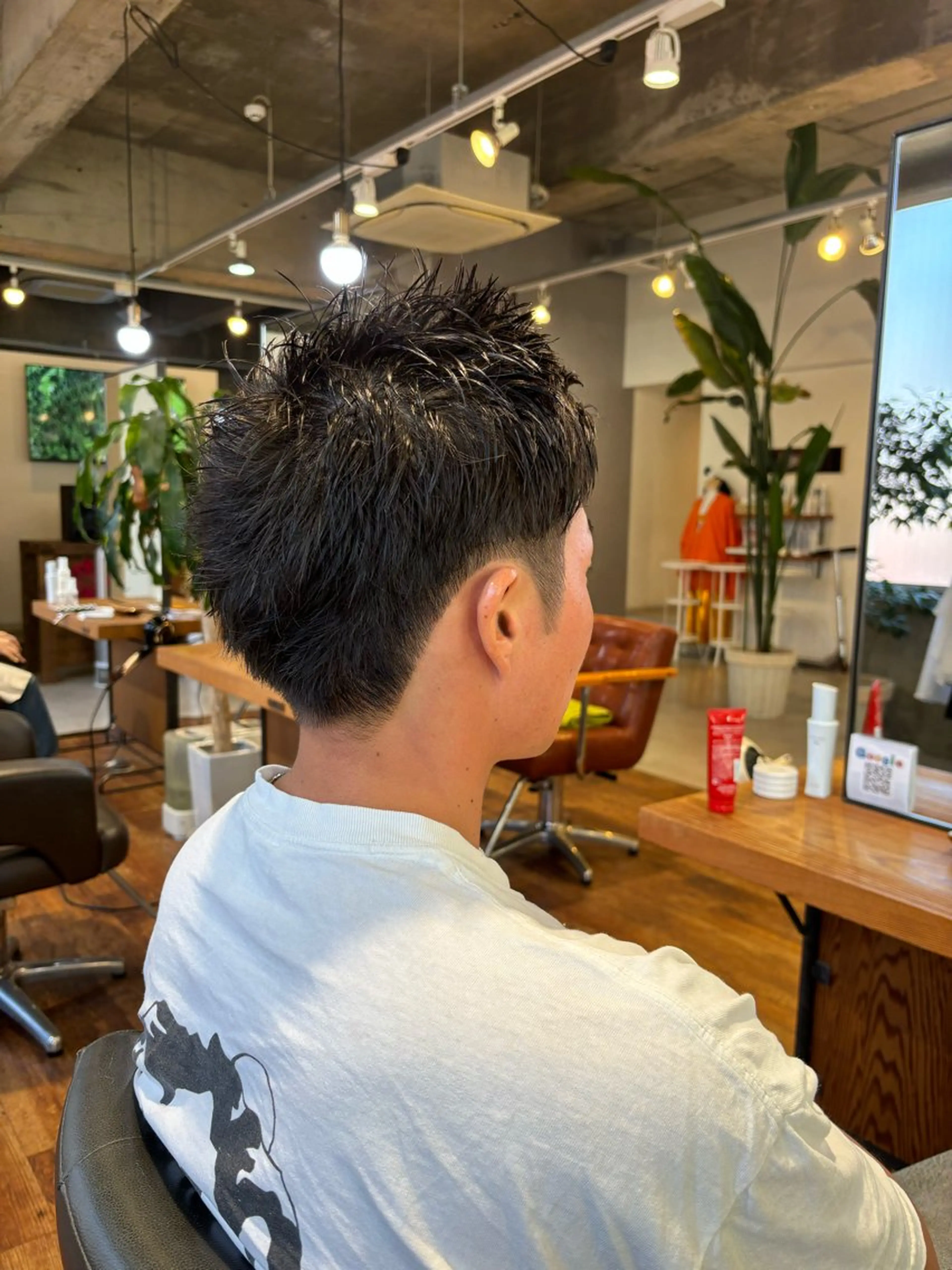 ショート メンズ スパイキーショート ショートヘア カット ロカリタ キョウト所属・山形 梨沙のヘアスタイル