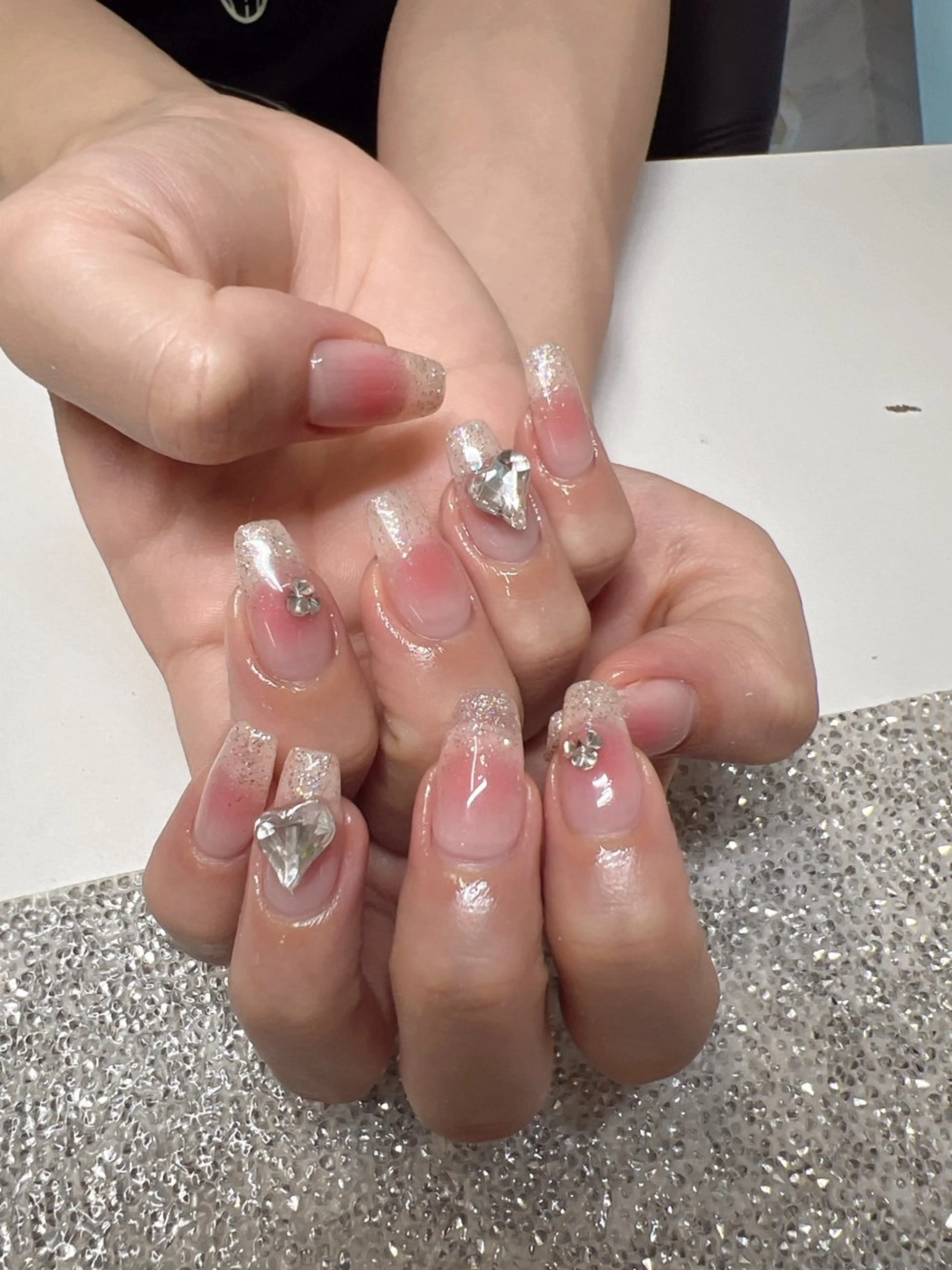 ネイル ガレンドウ 白澤 愛子のネイルデザイン