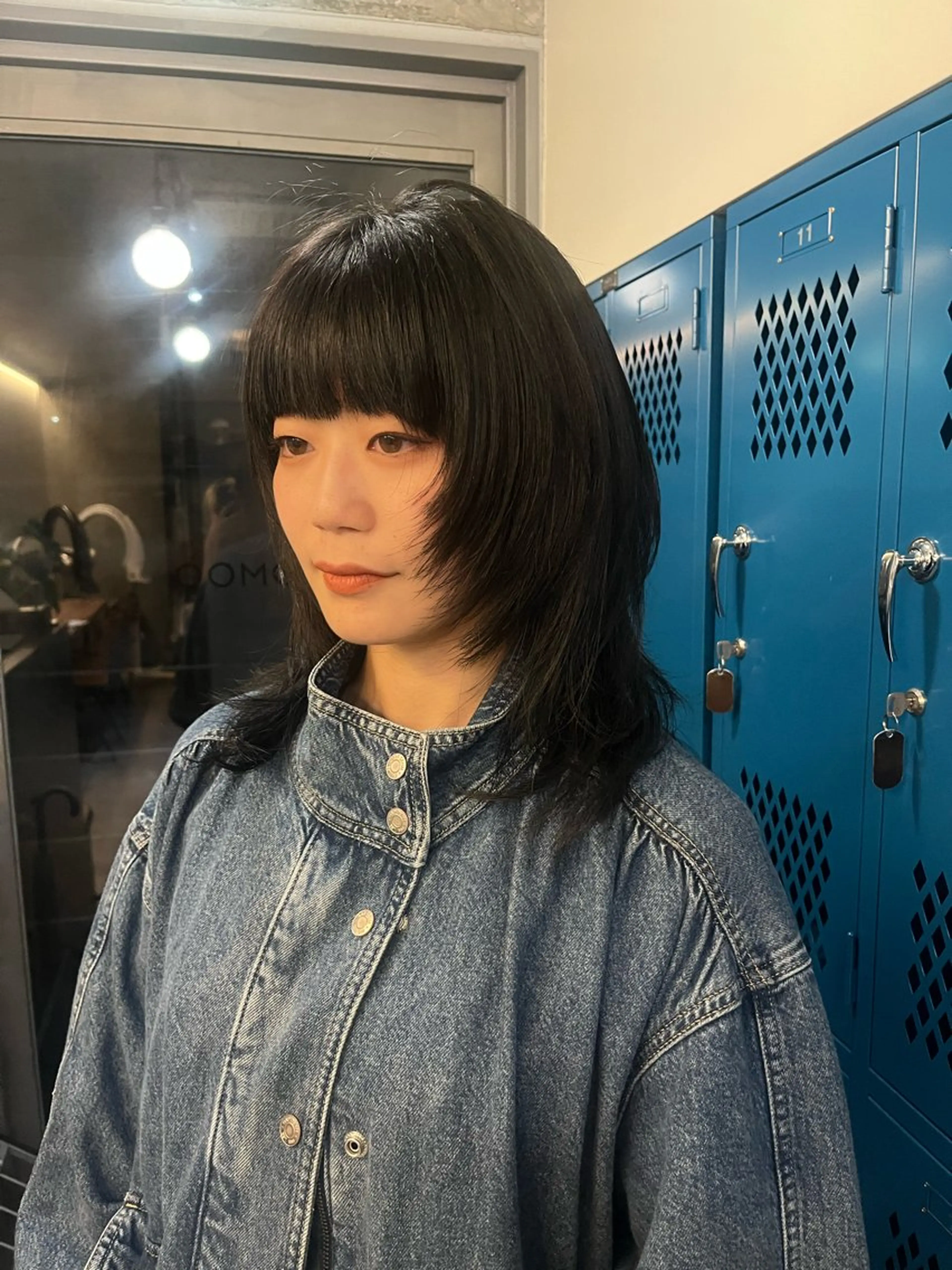 ミディアム 顔周りカット レイヤーカット ウルフカット 韓国ボブ/ハッシュ カットKIRAのヘアスタイル