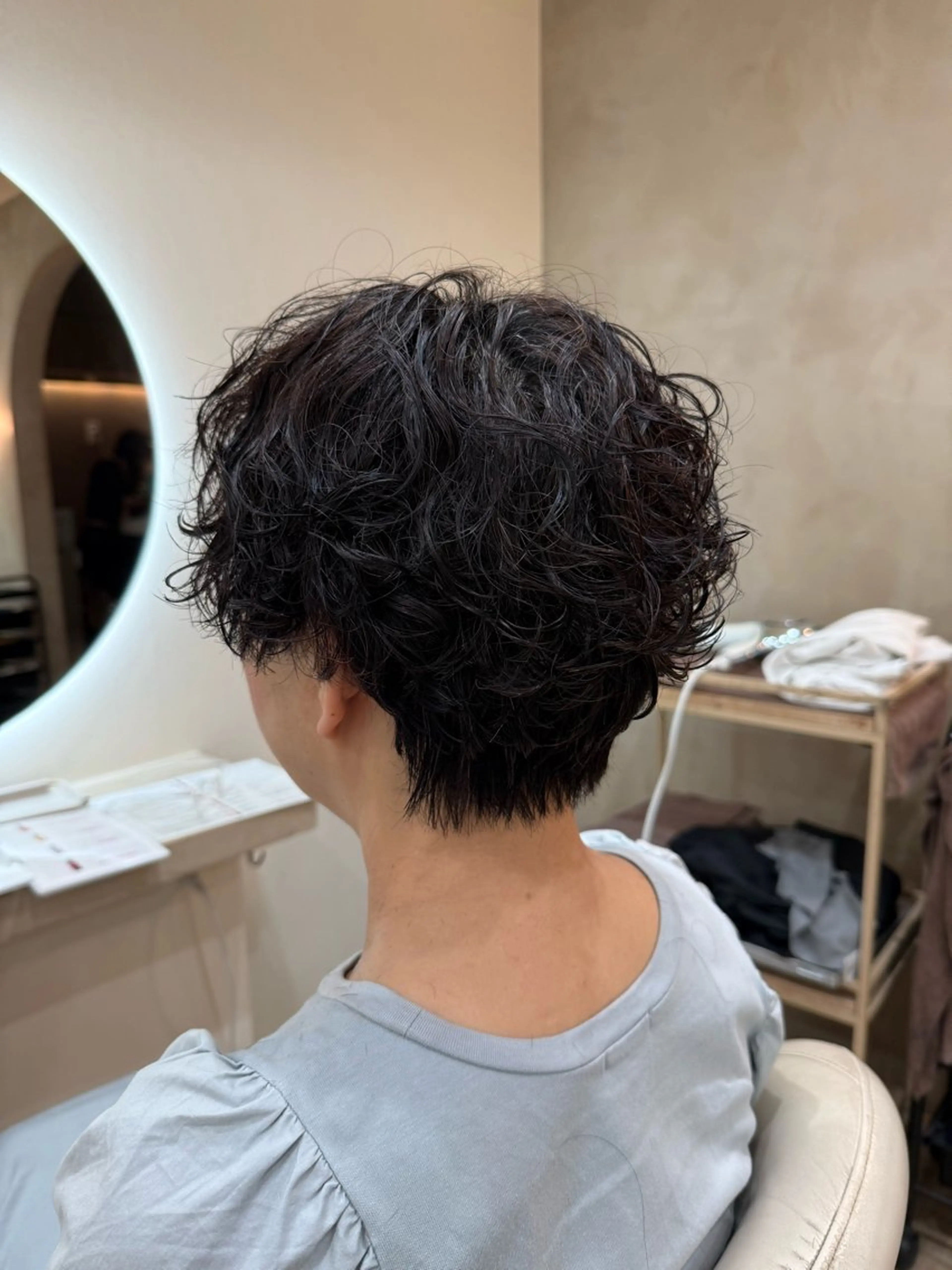 ショート 市原亮/塩釜口/ ツイスパ/波巻きのヘアスタイル