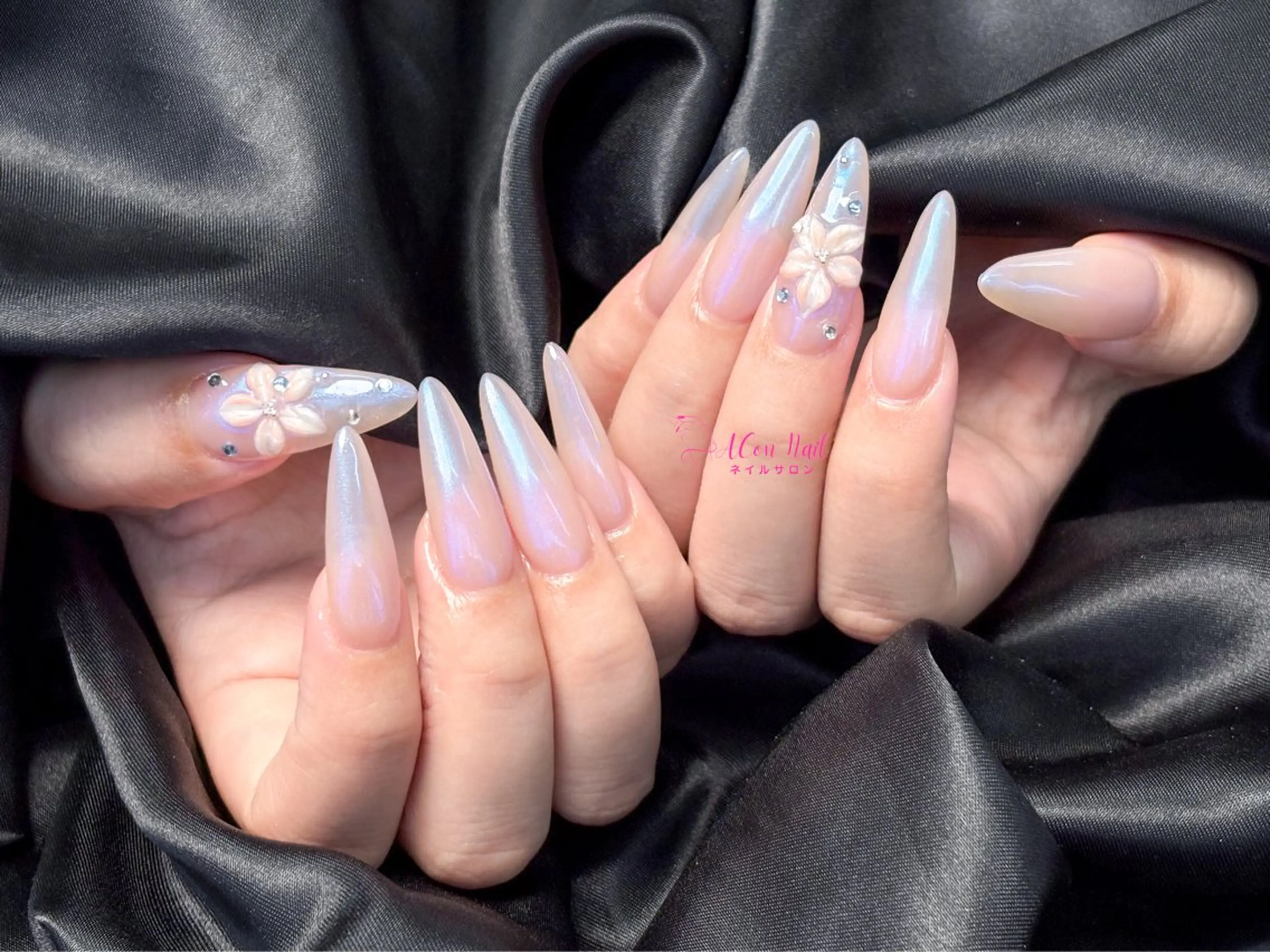 ネイル 桜ネイル 長さ出し フラワーネイル フレンチネイル ジェルネイル ハンドネイル AConNailSalon所属・ACon NailSalonのネイルデザイン