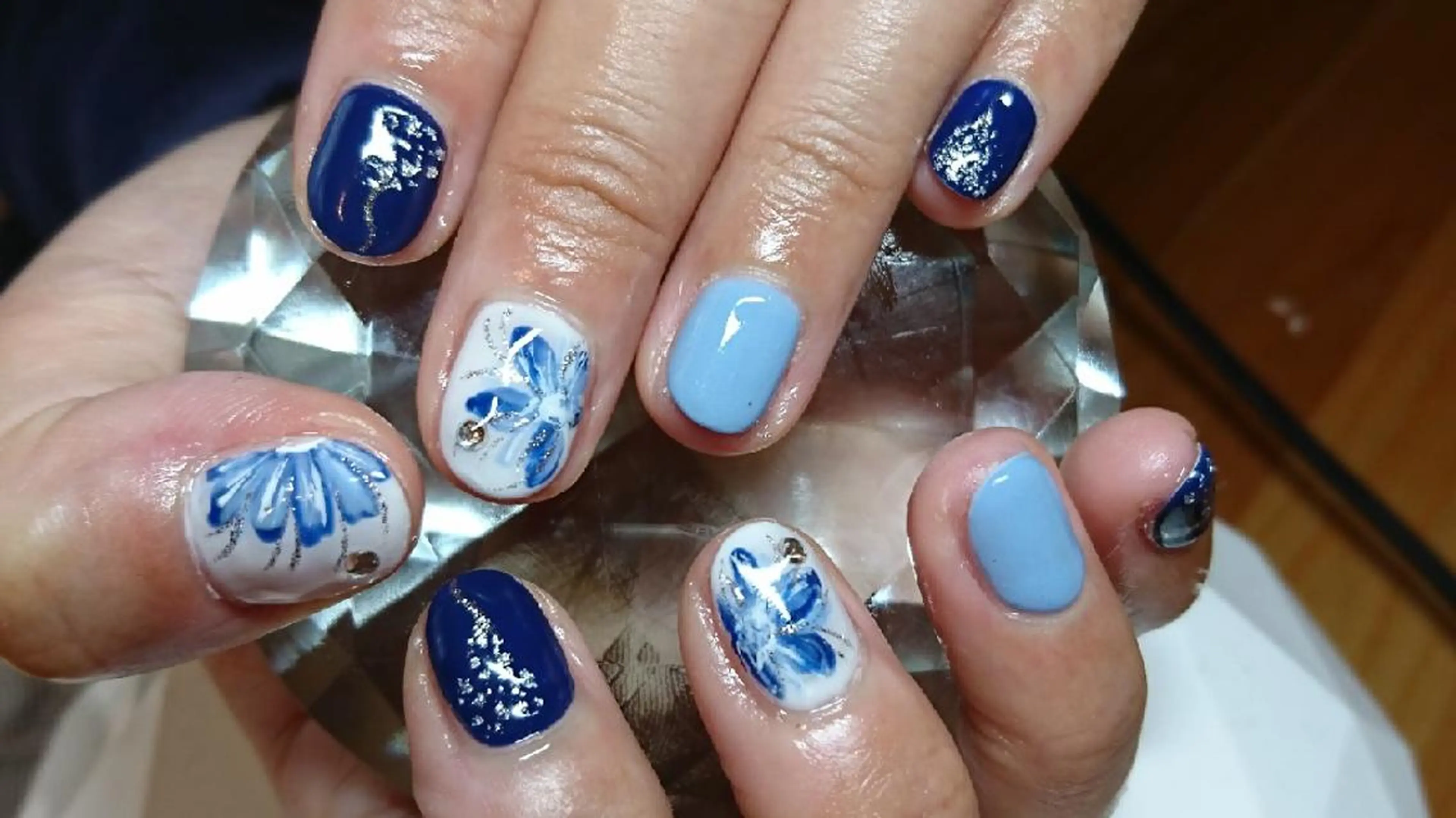 ネイル LAVISH nail salonのネイルデザイン
