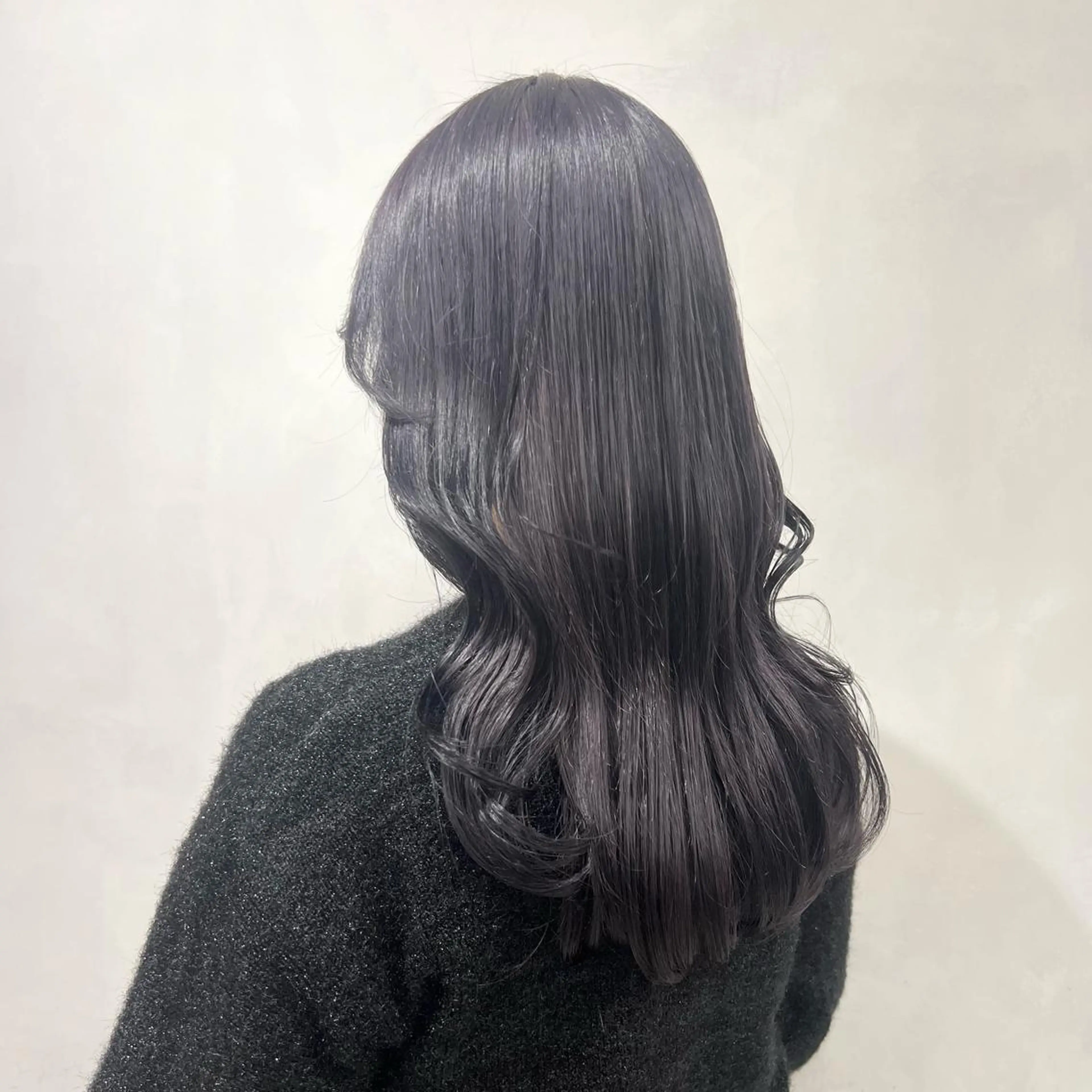 セミロング カラー 🩵ブリーチカラー 🐈MIORI🩵のヘアスタイル