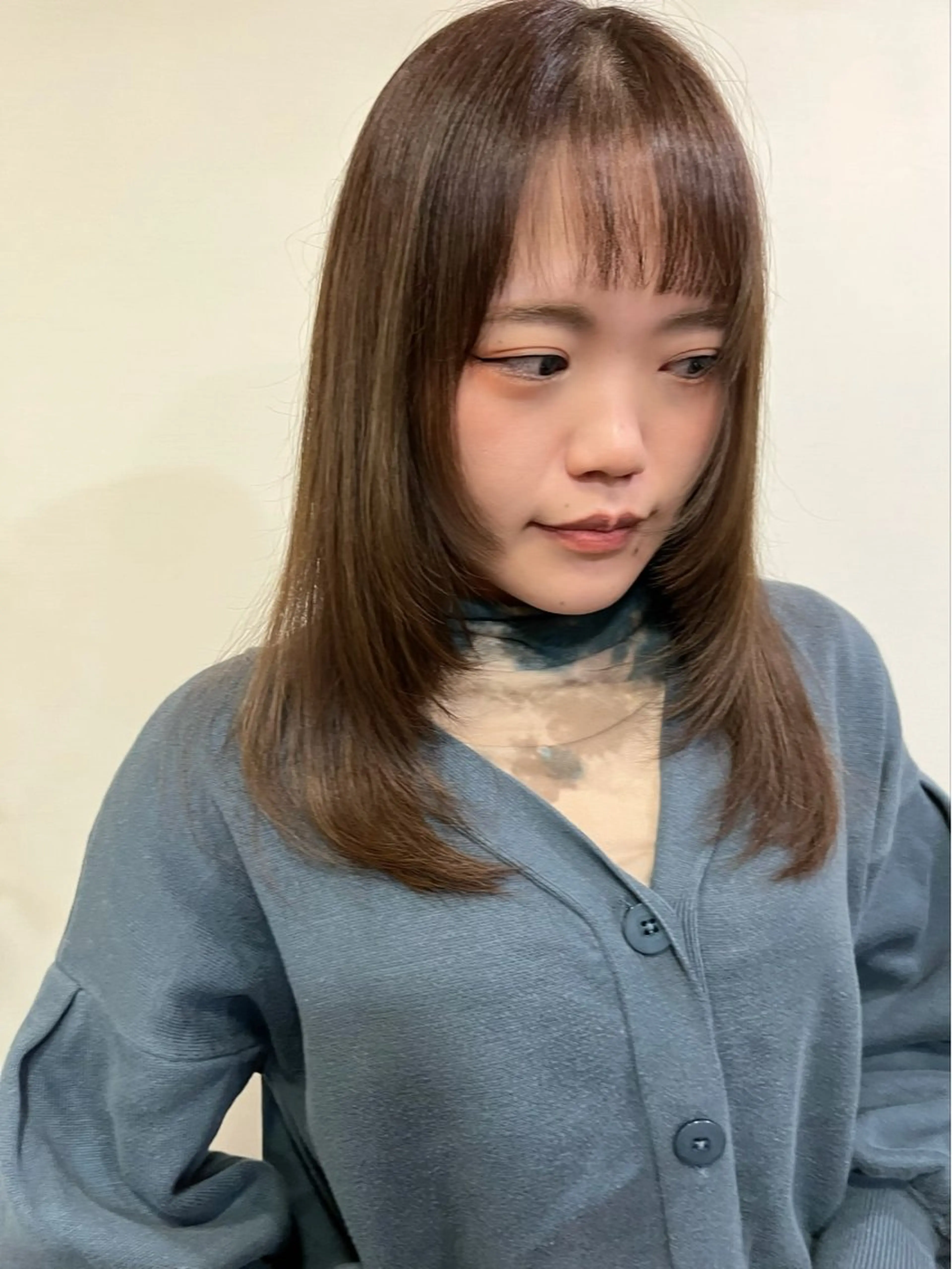 セミロング 立野 希沙のヘアスタイル