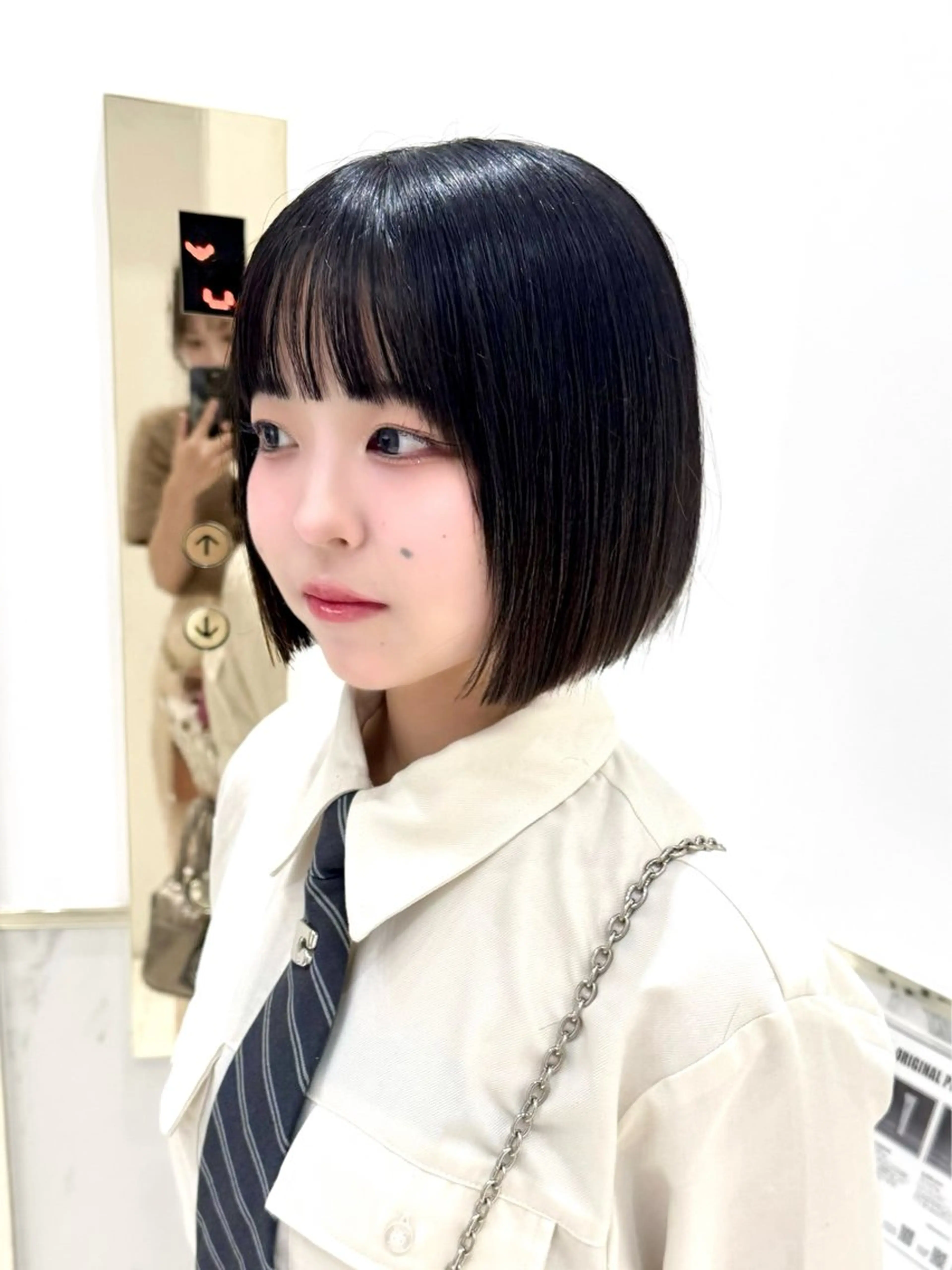 ショート カラー ヘアアレンジ カット ヘアカラー トリートメント ヘッドスパ ヘアセット 縮毛矯正🤍 盛れるボブ/ひかりのヘアスタイル