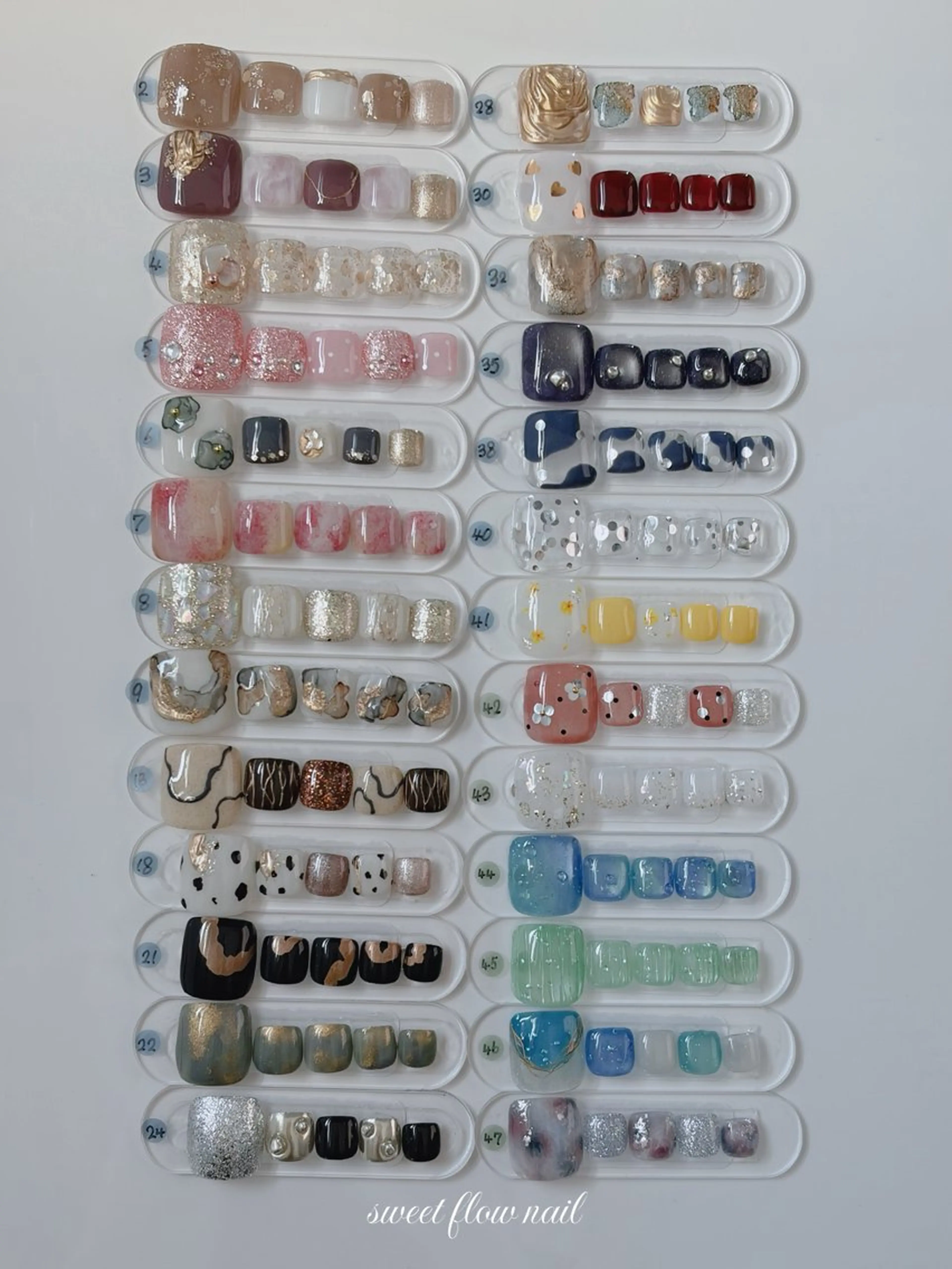 ネイル フットネイル sweet flow nailのネイルデザイン