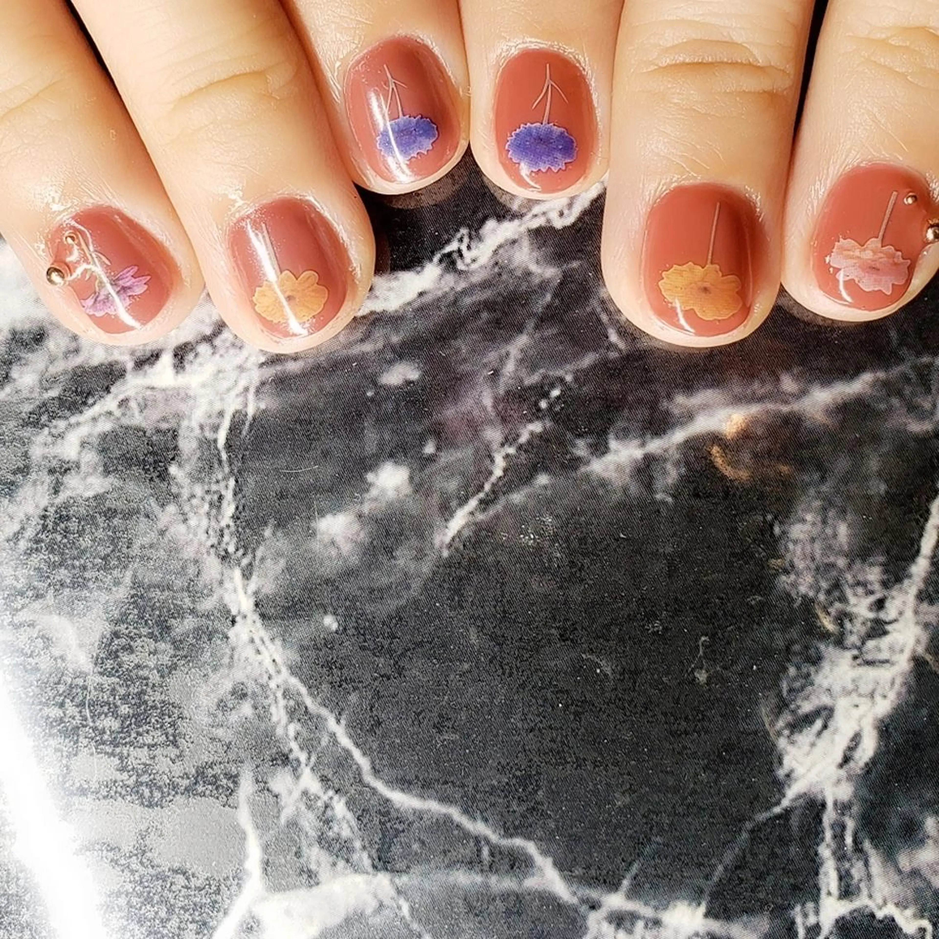 ネイル クロキ 。のネイルデザイン