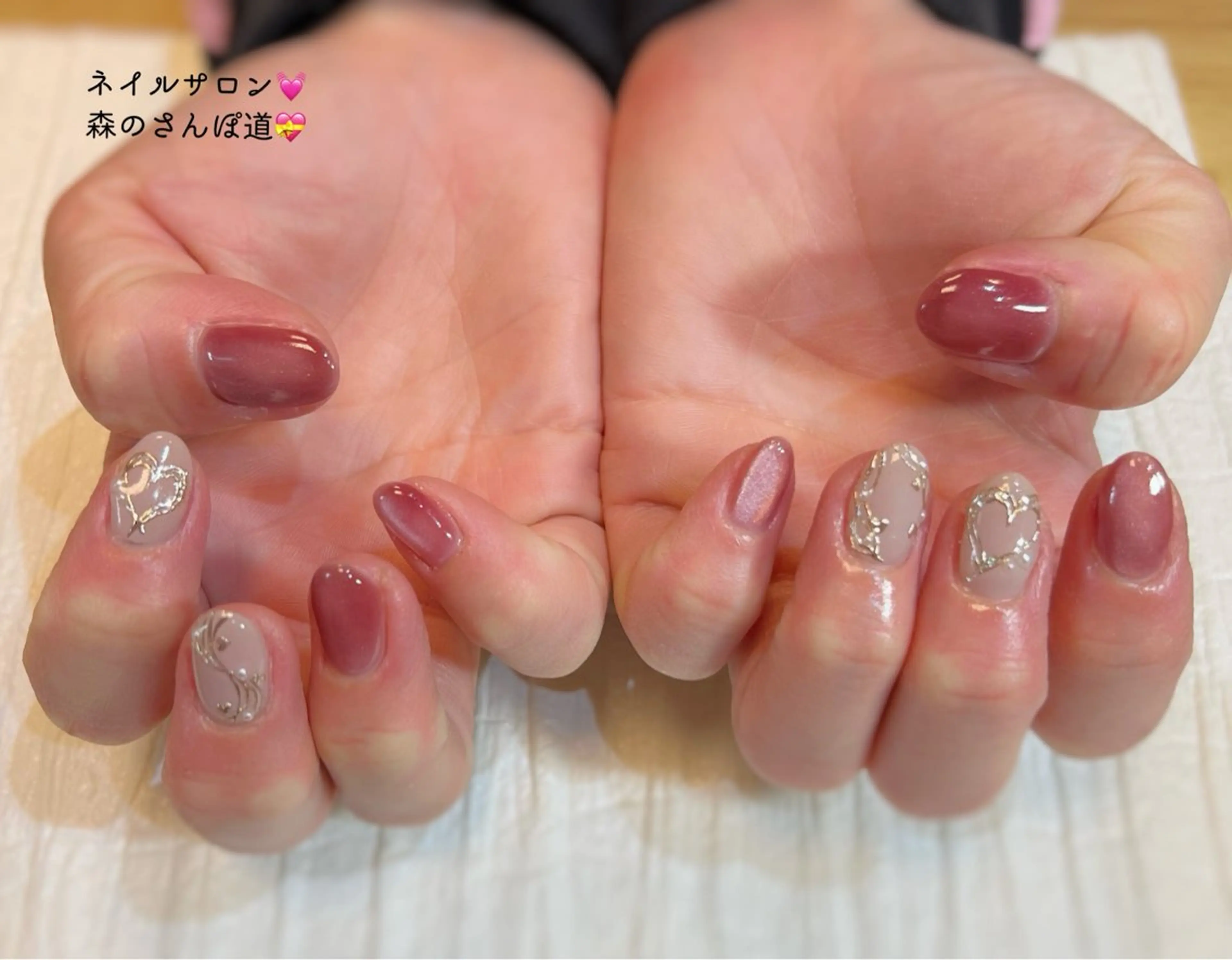 ネイル ハンドネイル 森のさんぽ道所属・ショートネイル 森のさんぽ道のネイルデザイン