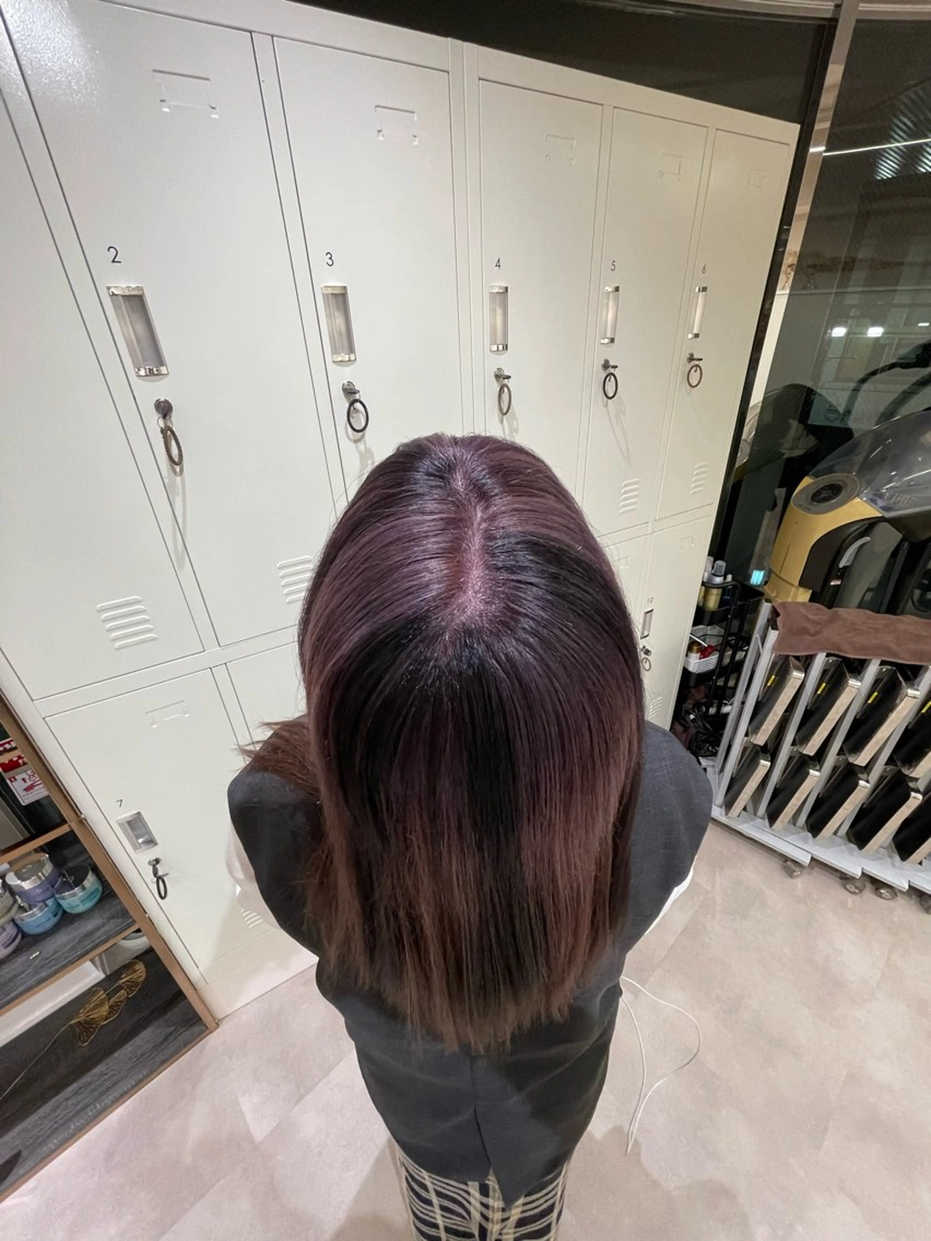 セミロング カラー ヘアカラー 野町好花 レイヤー/髪質改善のヘアスタイル