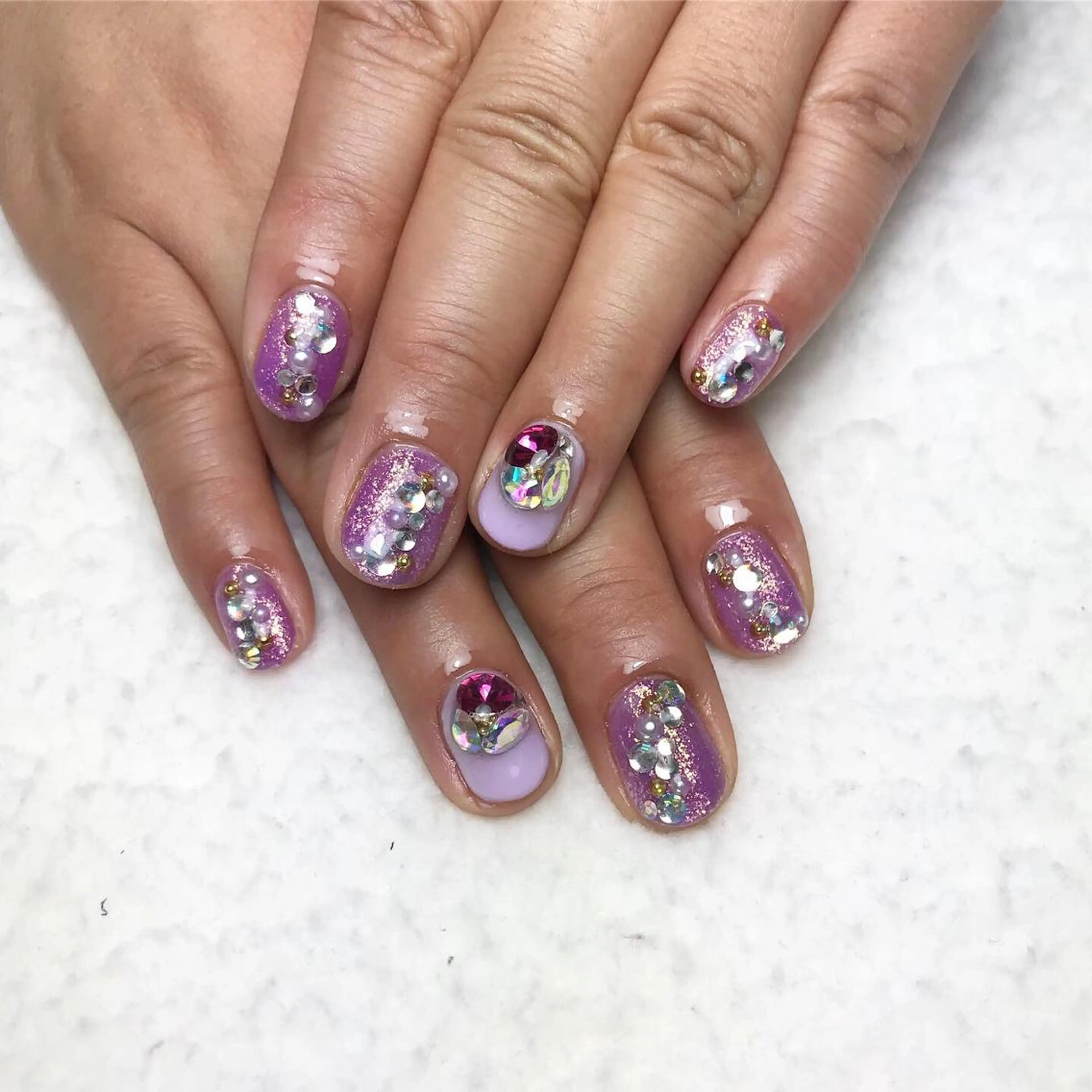 ネイル ストーンネイル ハンドネイル COCO +のエステ・リラクイメージ