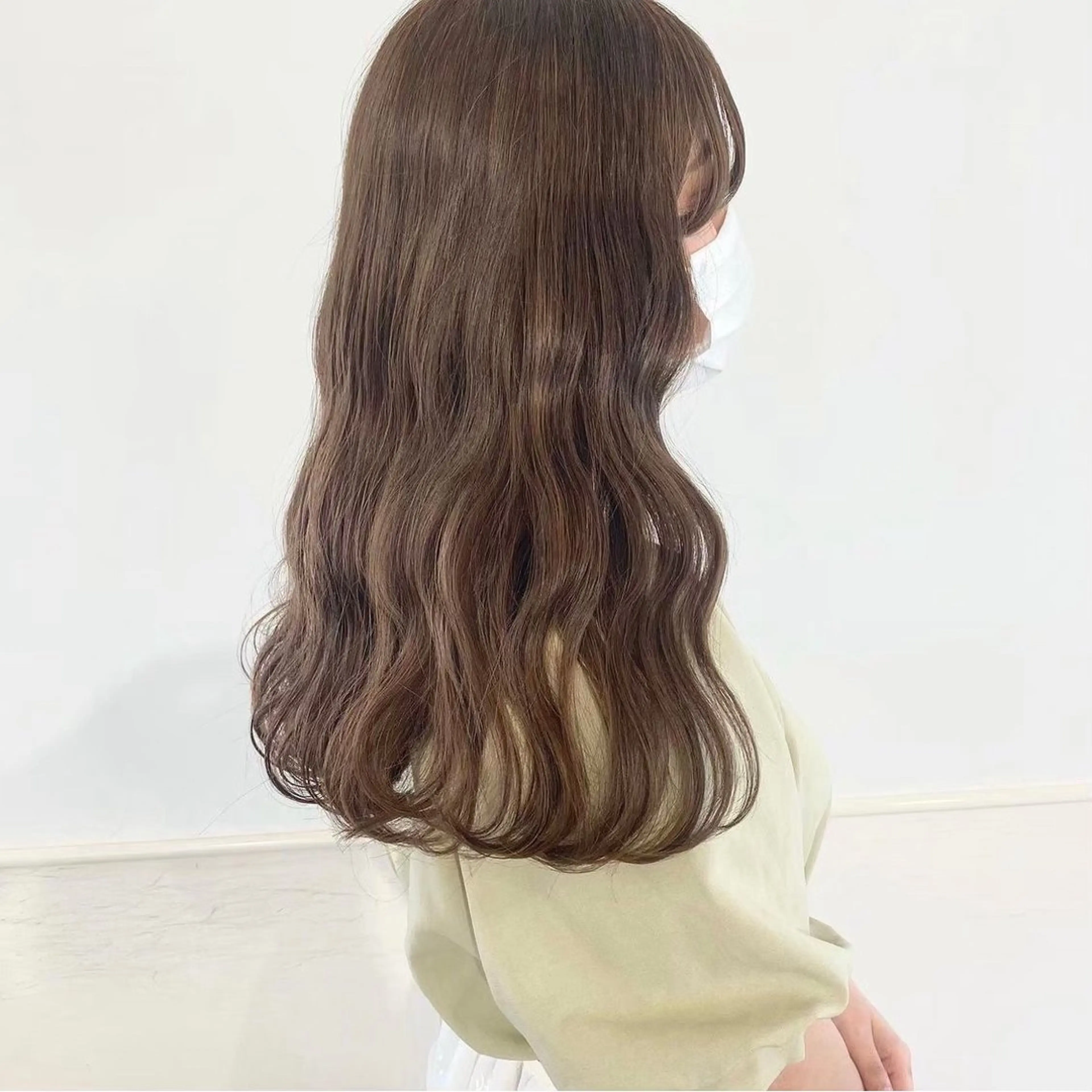 ロング カラー ベージュカラー Parve  Mix 🫧梶川虹のヘアスタイル