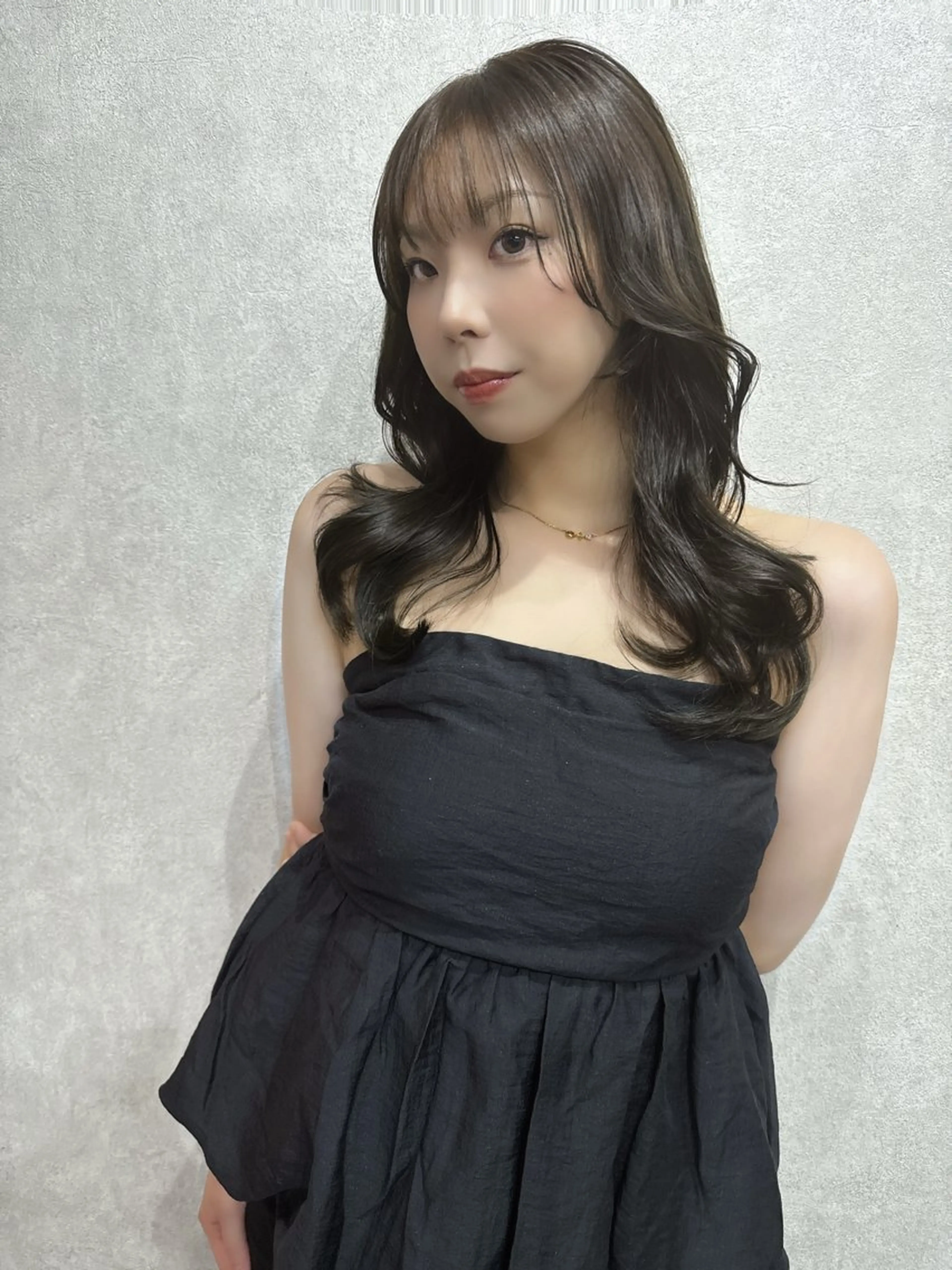 セミロング カラー レイヤーカット AIRI layer cut hairのヘアスタイル