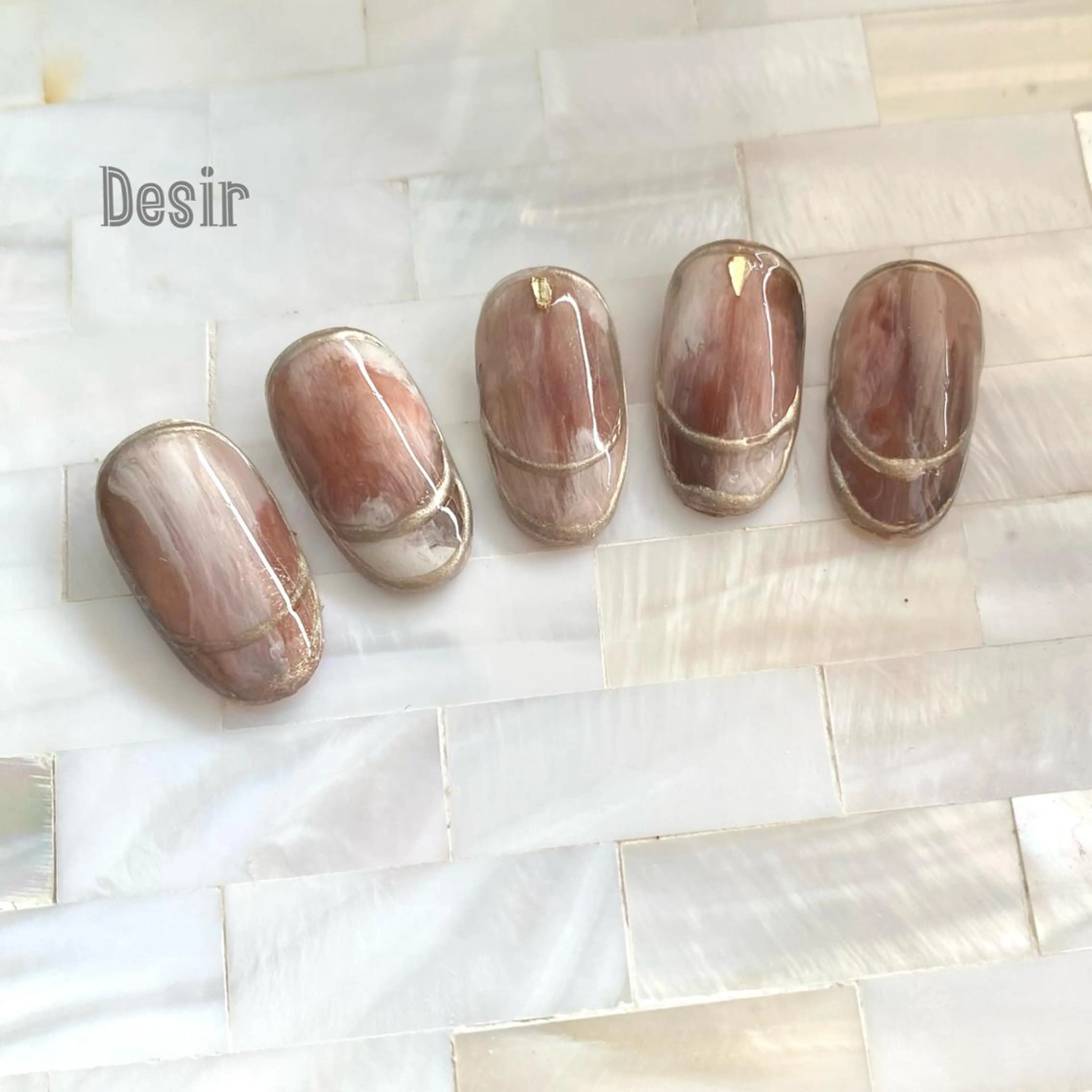 ネイル 伊藤 美智子のネイルデザイン