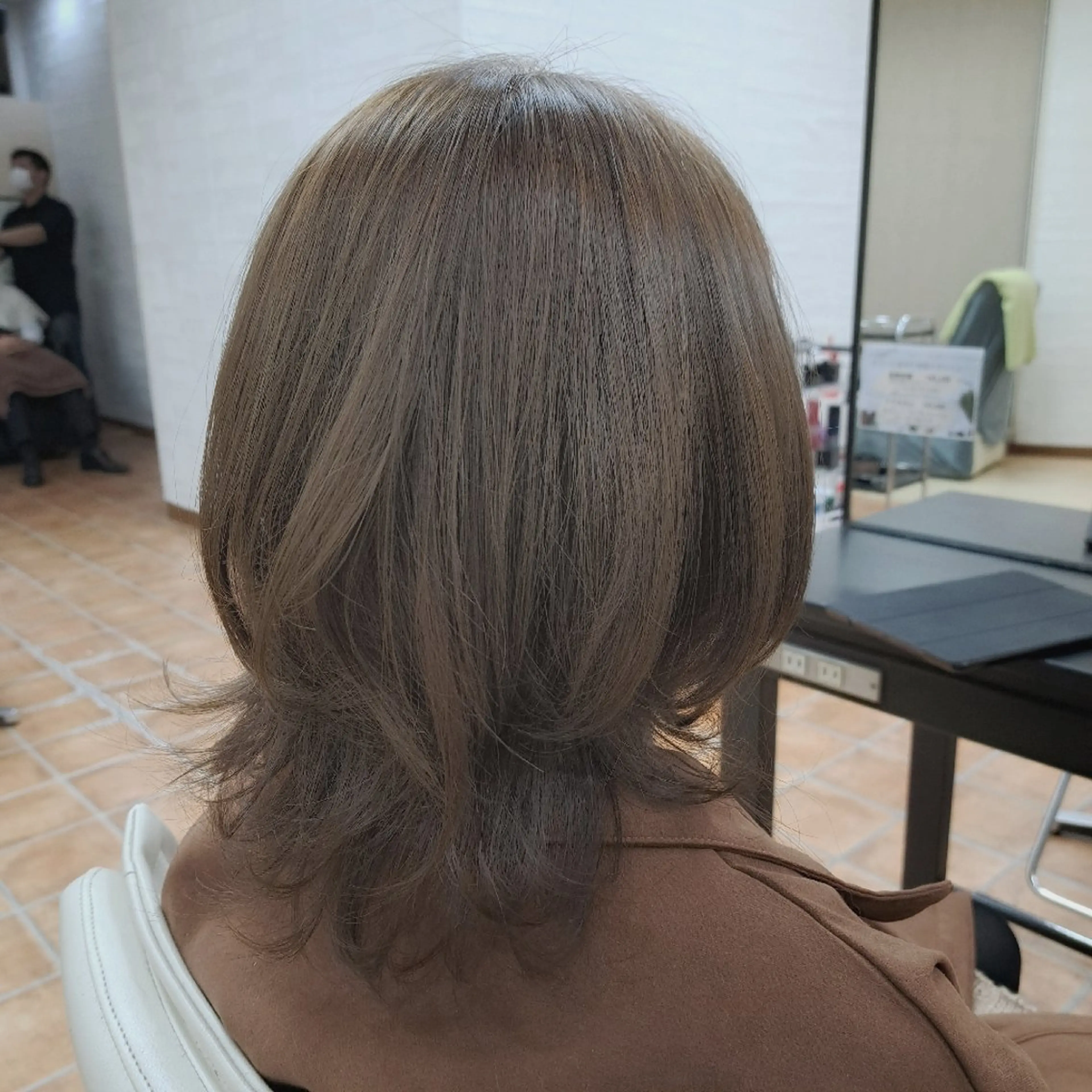 ミディアム カラー 髪質改善 トリートメント 💜𝑳𝑼𝑵𝑨 🌻母良田愛美🌻のヘアスタイル