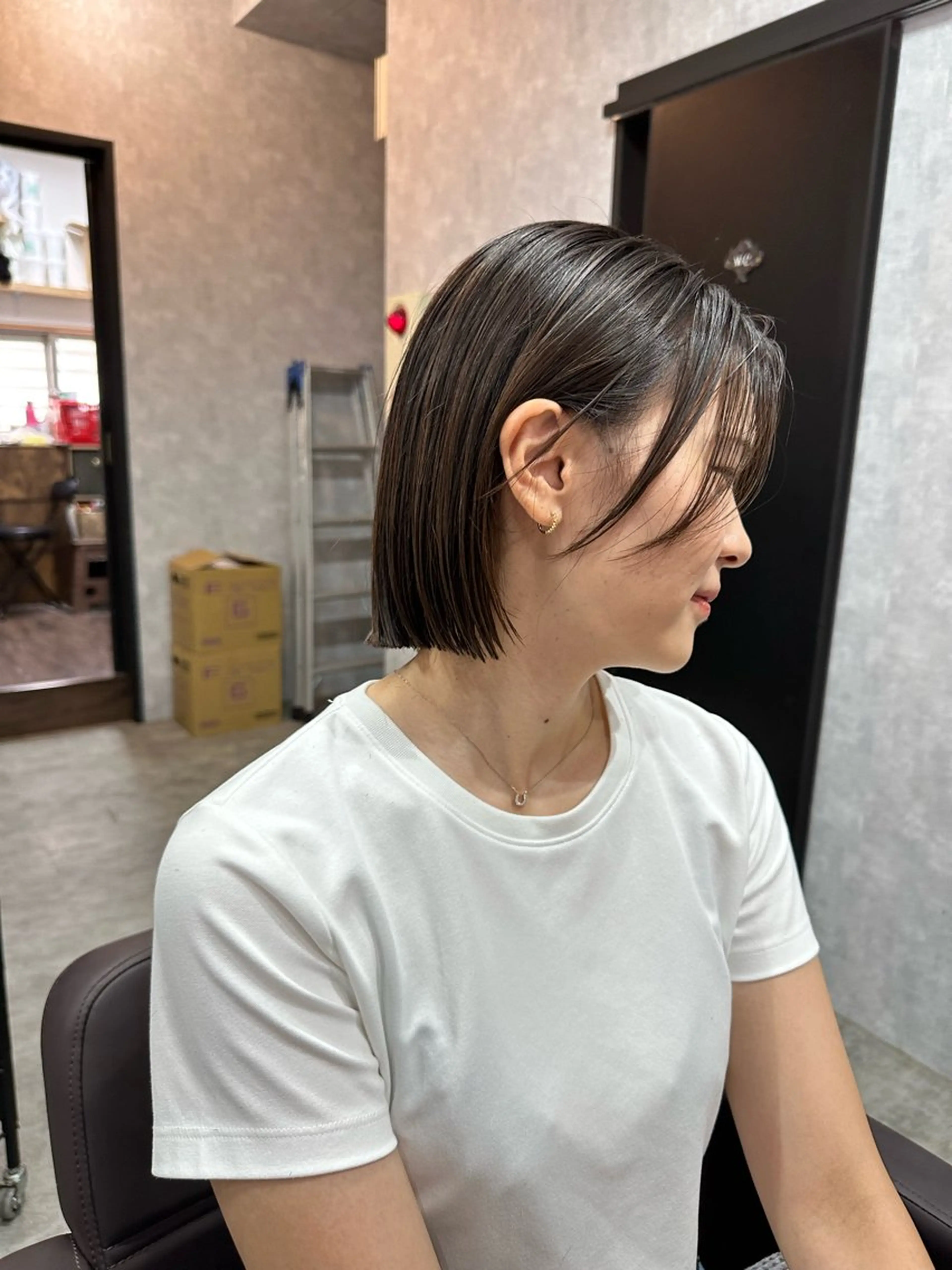 ショート 切りっぱなしボブ ショートボブ ハンサムショート 丸みショート ボブ モテ髪/ボブ/ショー ト/アダチフウトのヘアスタイル