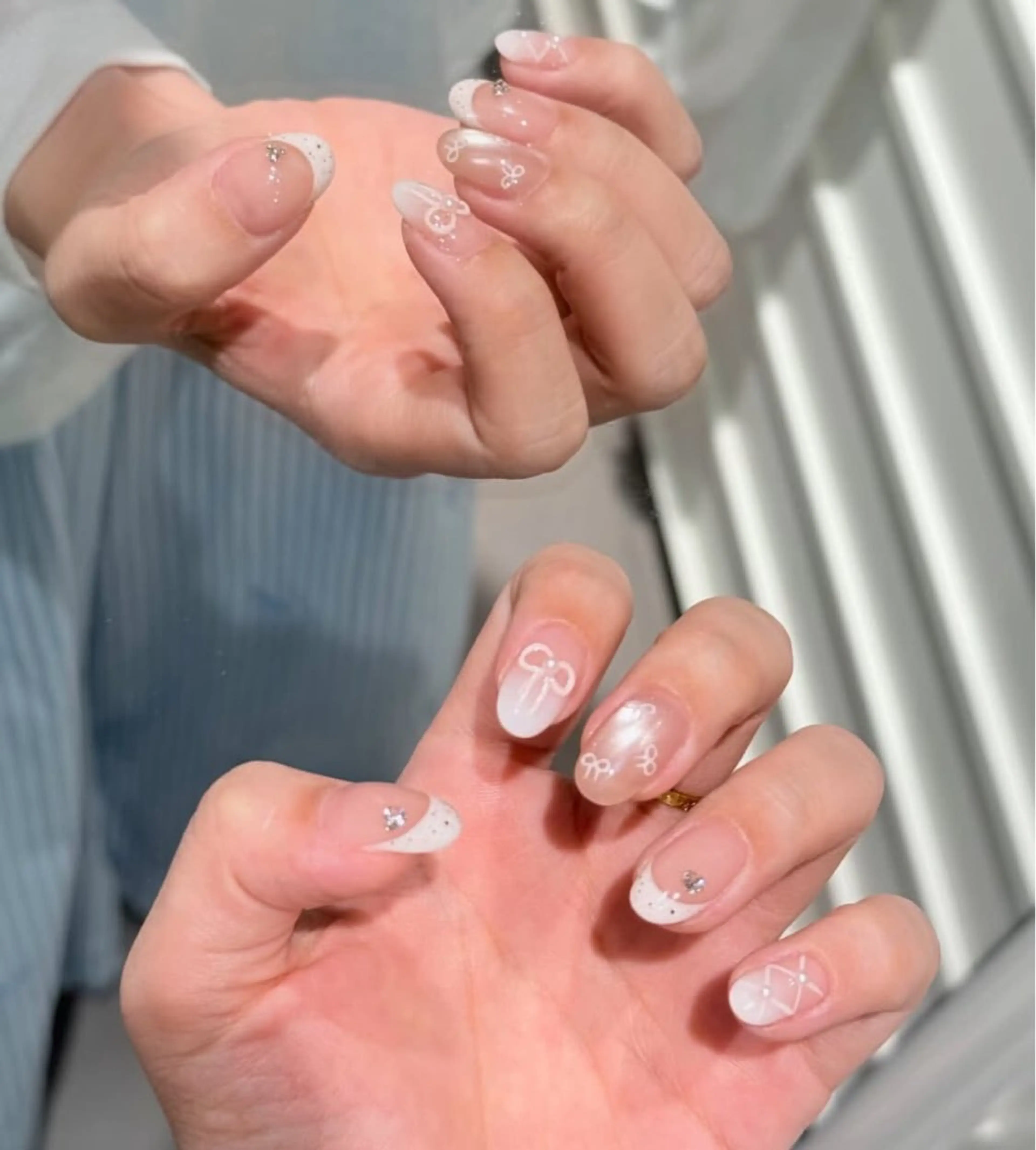 ネイル グラデーション ラメ(グリッター) マグネットネイル ミラーネイル ニュアンスネイル ハンドネイル Lumi de nailsのネイルデザイン