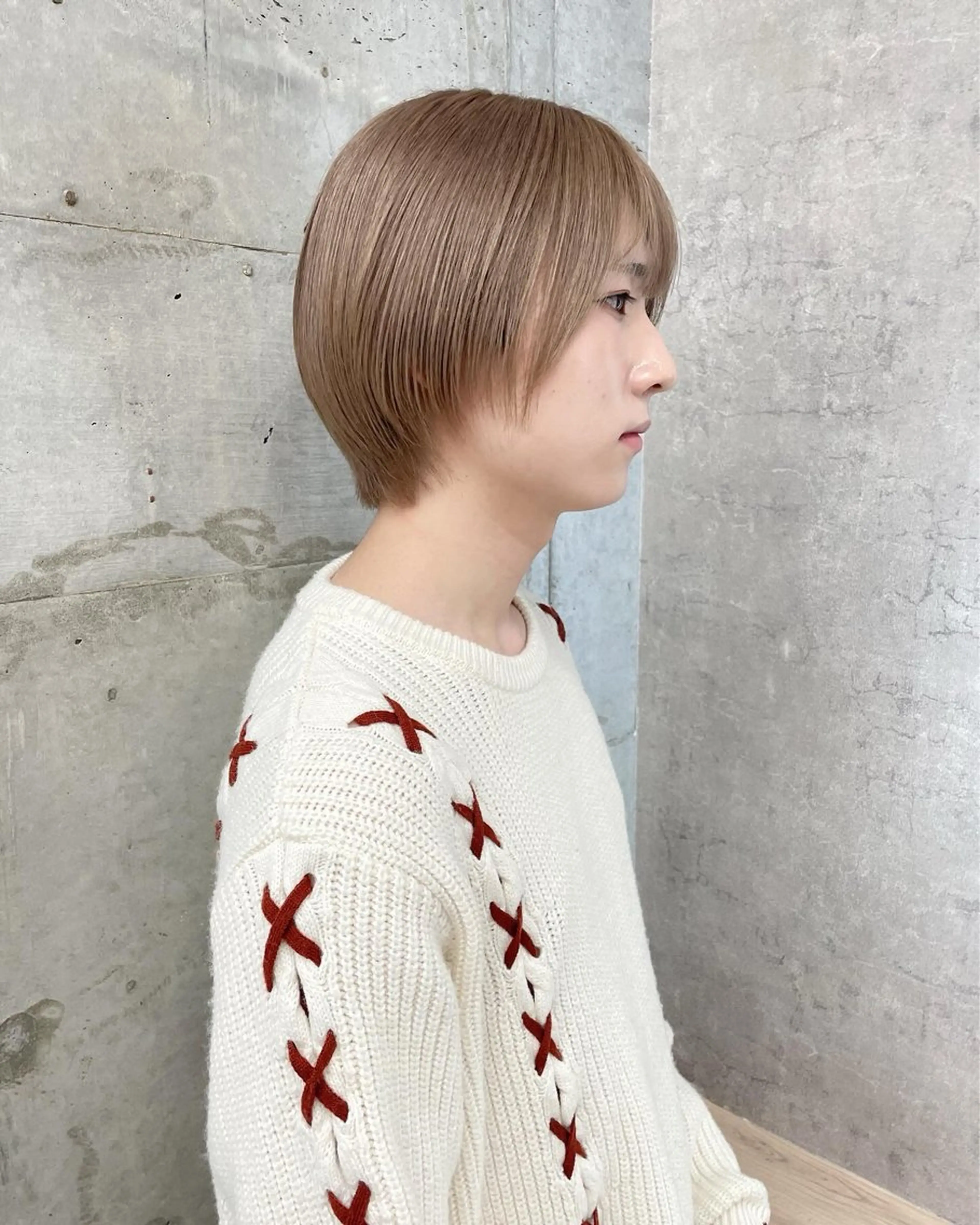 ショート ショートヘア ブリーチ/ベージュ 💕/momoaのヘアスタイル