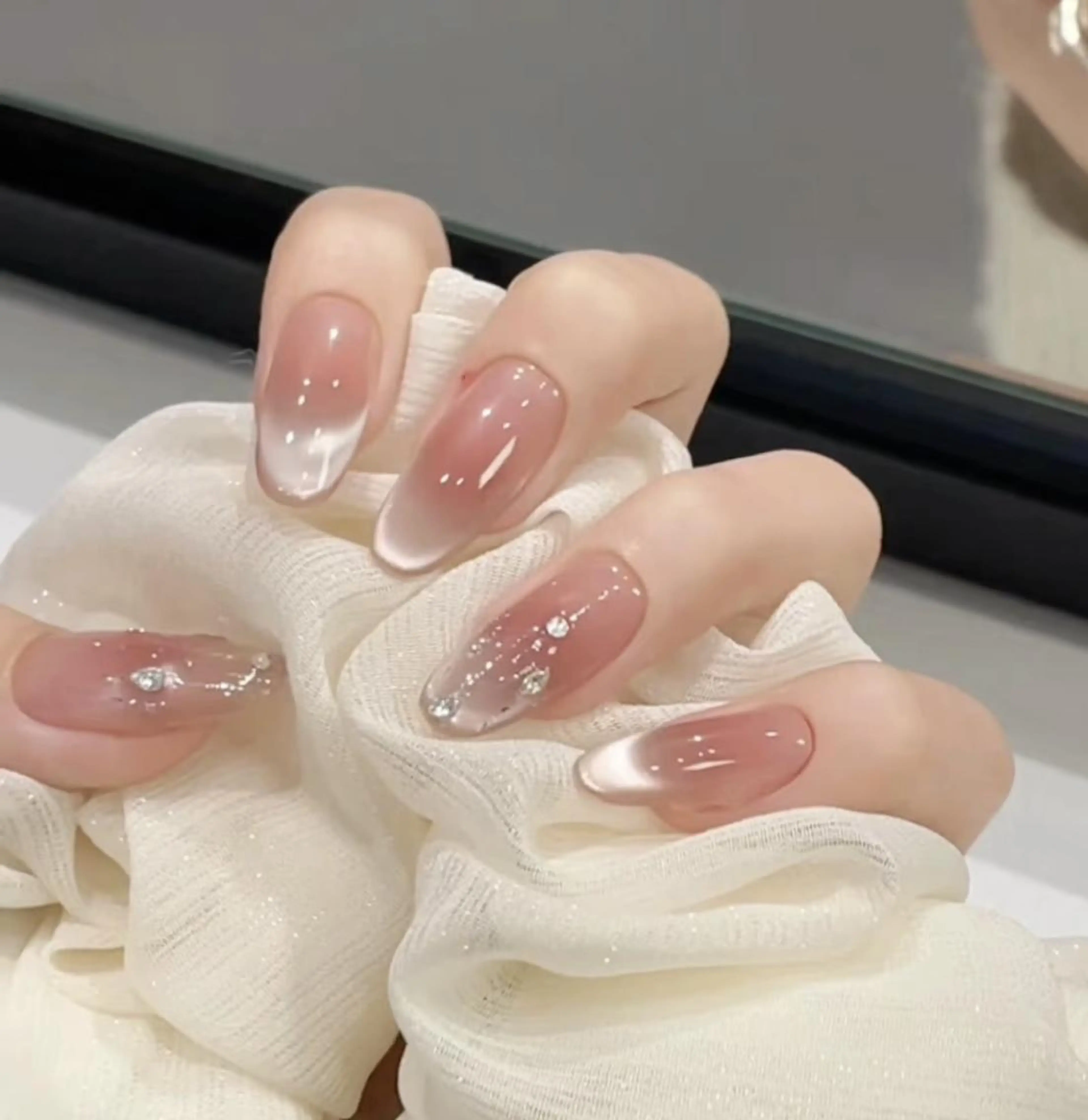 ネイル ハンドネイル Pure&Rich Nailのネイルデザイン