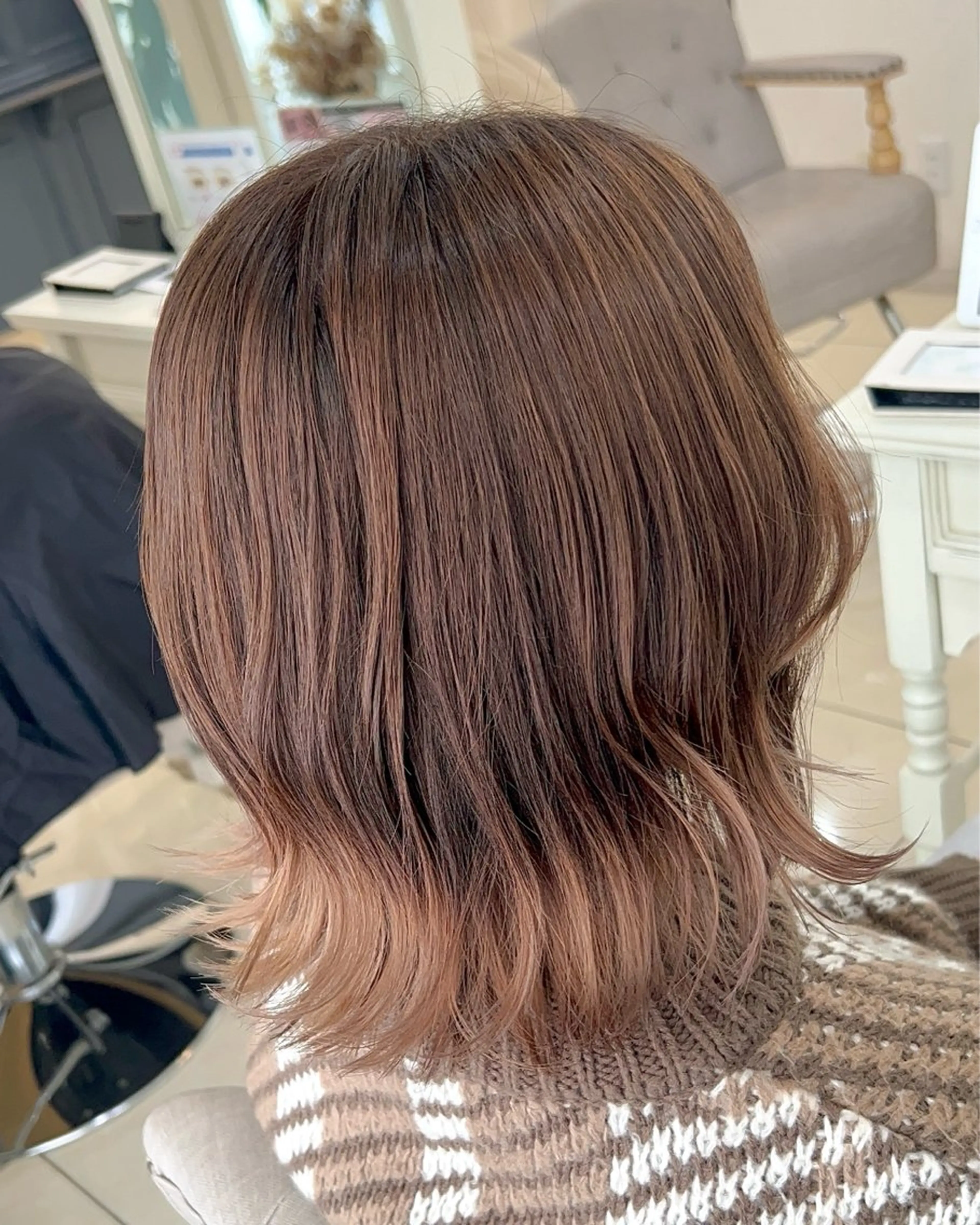 ミディアム カラー ベージュカラー グラデーションカラー ミルクティーベージュ カット ヘアカラー トリートメント 大竹里旺/belle /インナーカラーのヘアスタイル