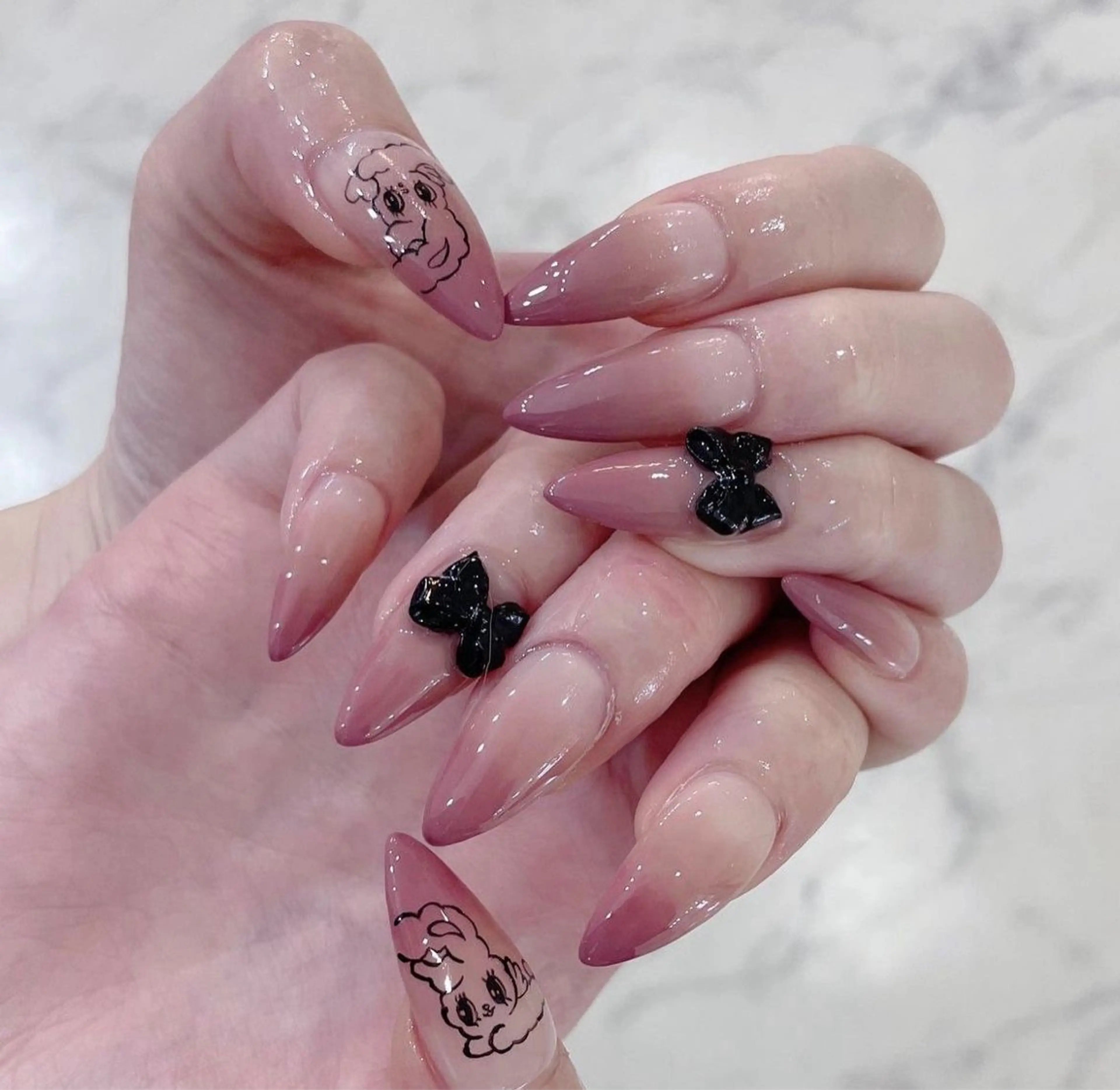 ネイル マグネットネイル ミラーネイル ニュアンスネイル ネイルチップ 冬ネイル Lee Nailsのネイルデザイン