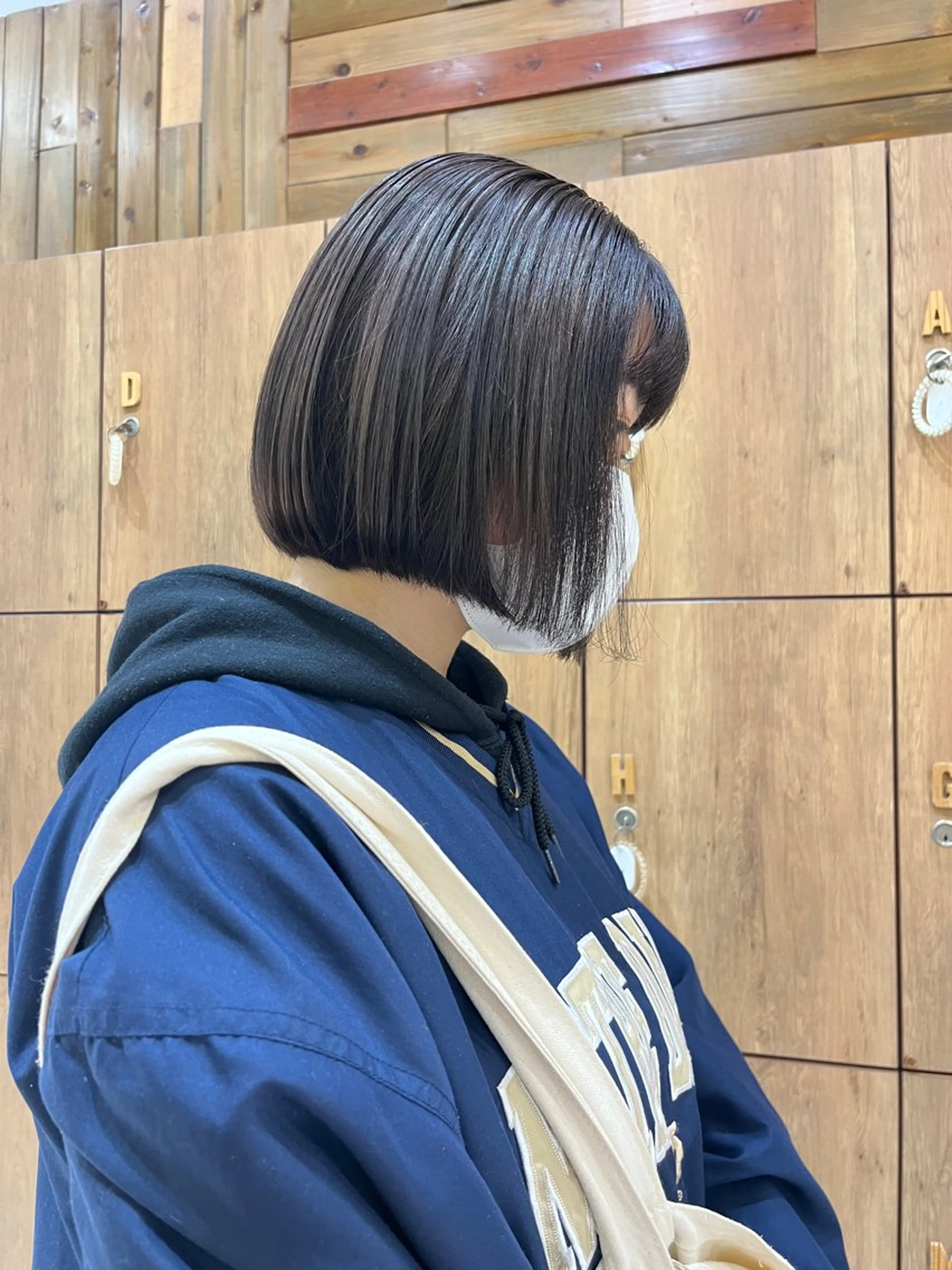 ショート カラー 黒田瀬奈/ボブ まろやかベージュのヘアスタイル