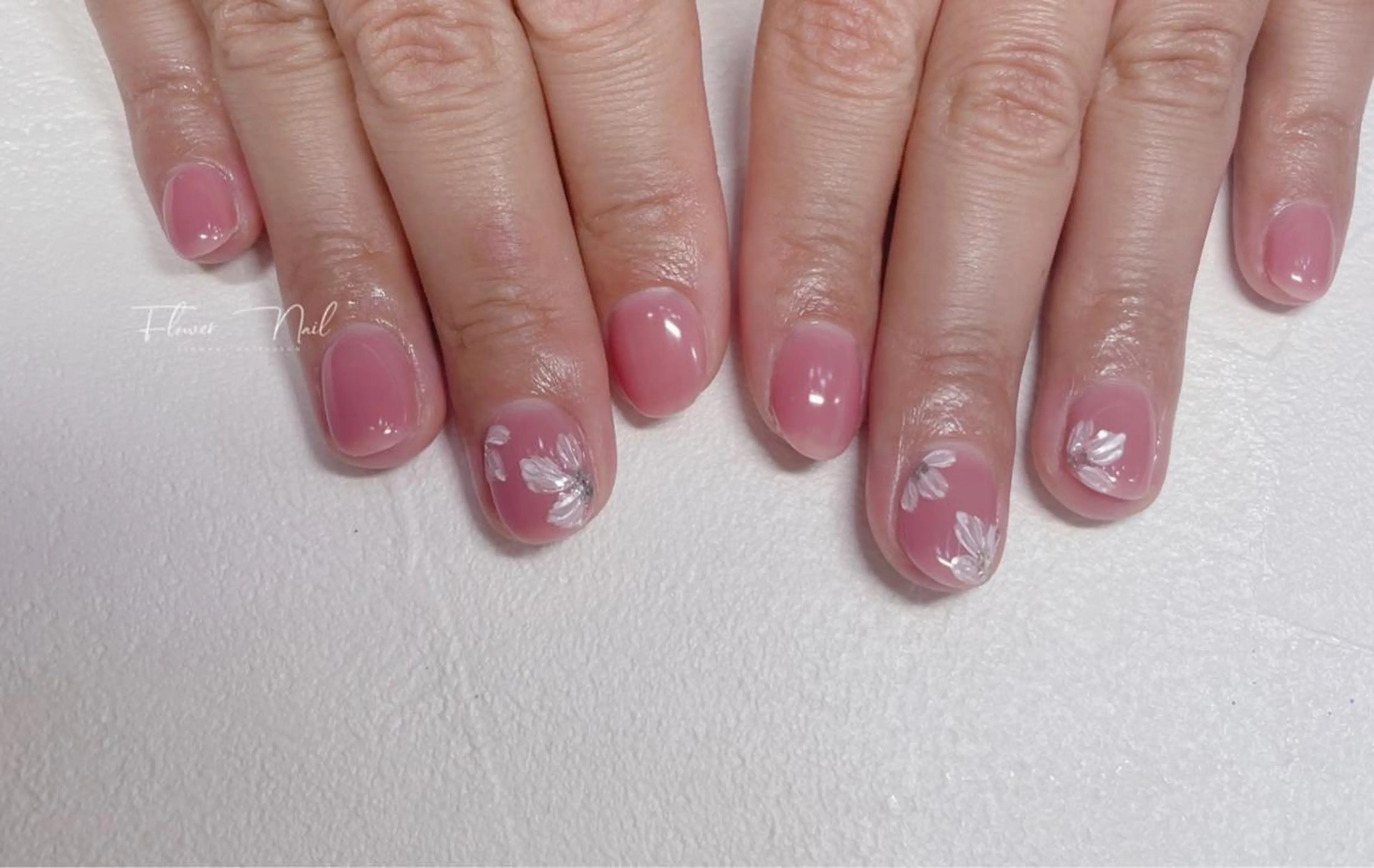 ネイル Flower nailのネイルデザイン