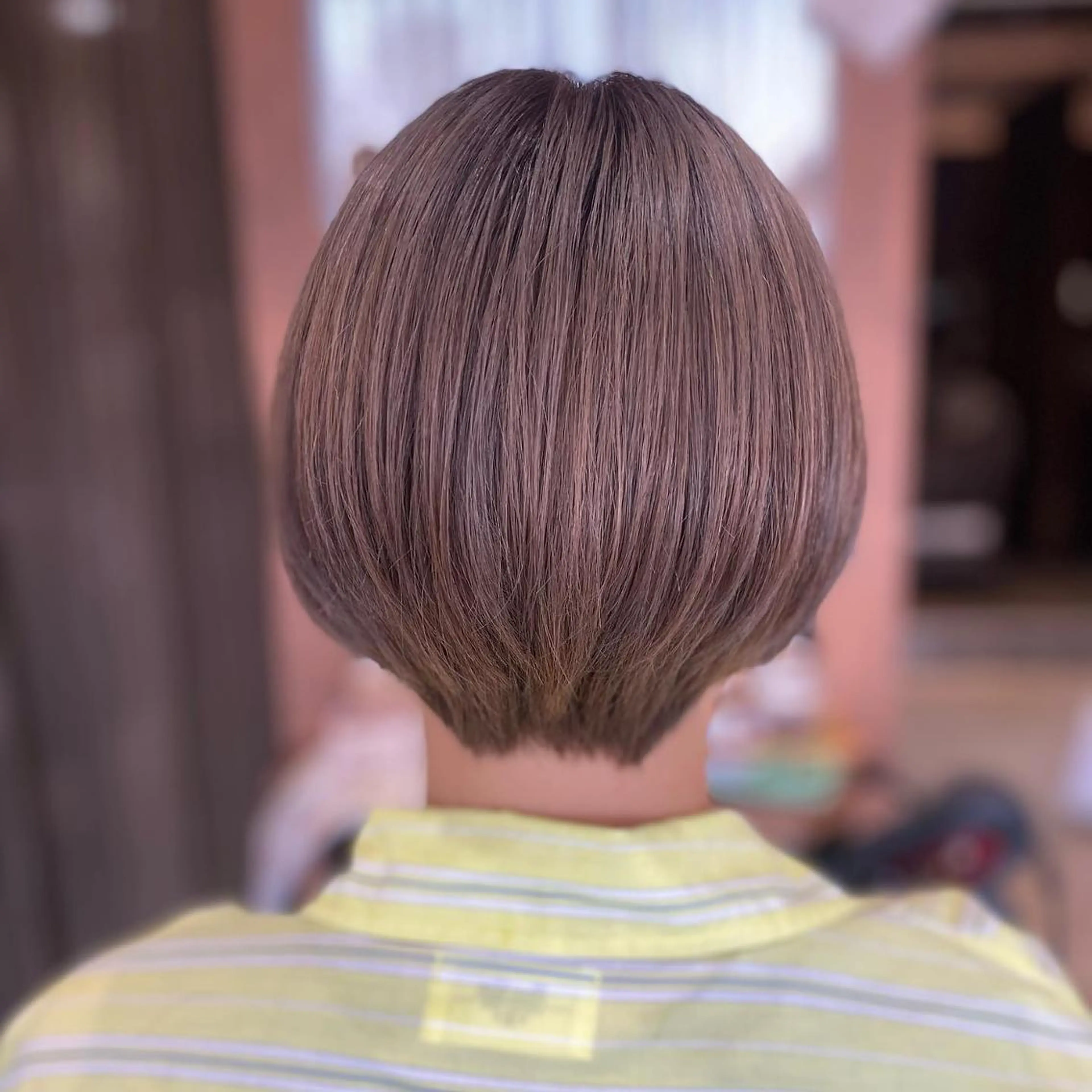 セミロング 加藤 実穂のヘアスタイル