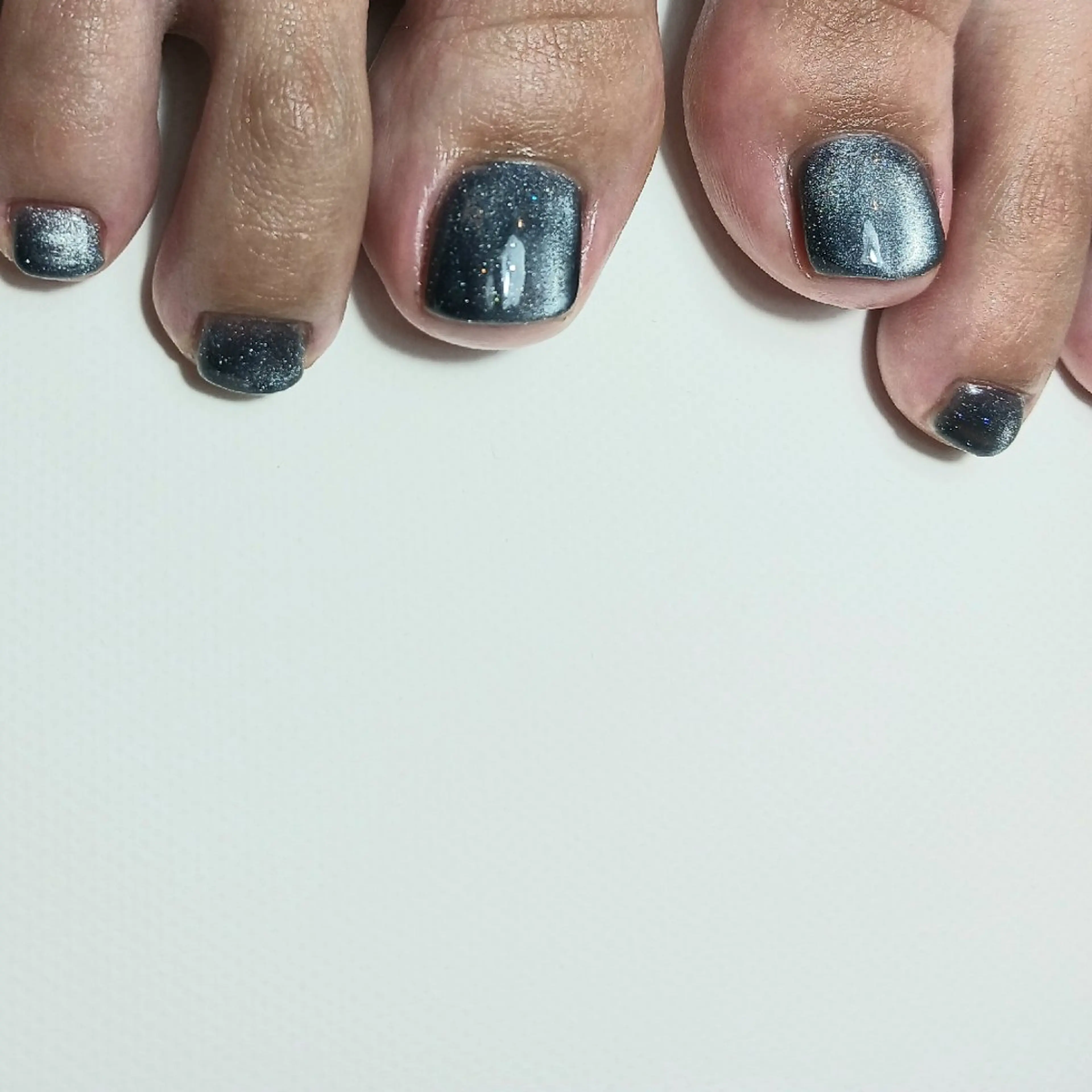 ネイル ブルー ジェルネイル マグネットネイル 持ち込み ワンカラーネイル フットネイル owlnail /持込みデザイン専門のネイルデザイン