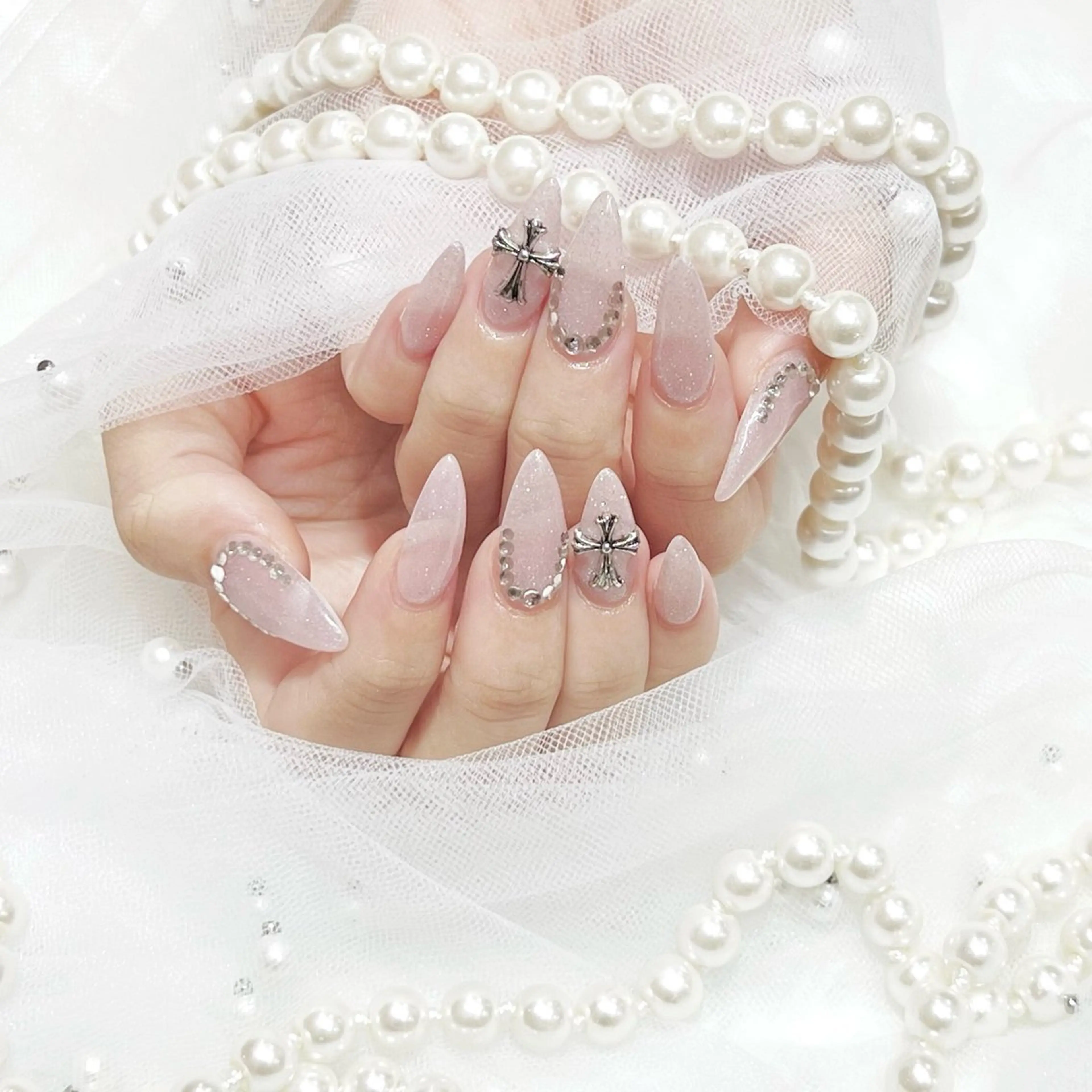 ネイル LUANA nail megumiのネイルデザイン
