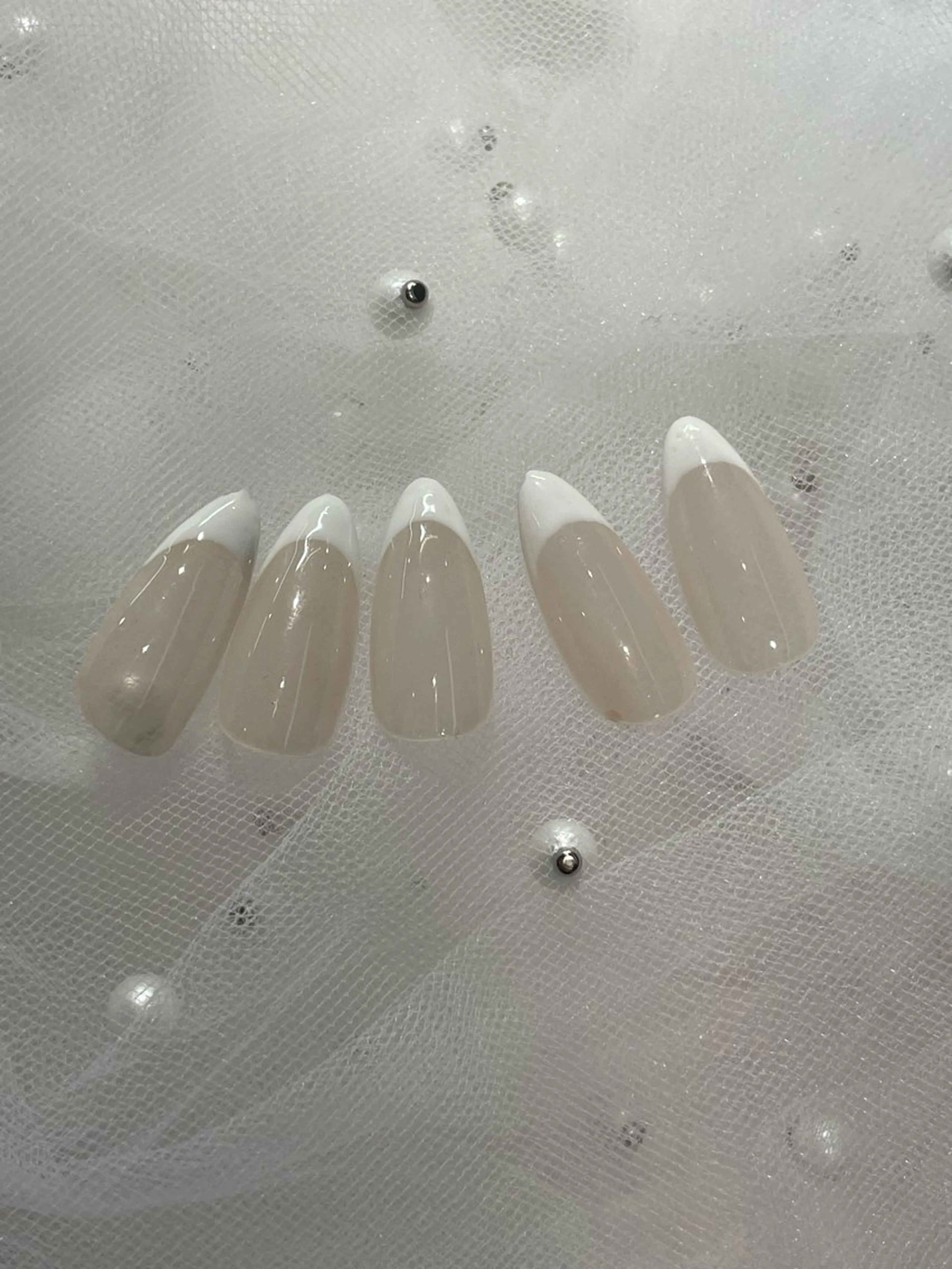 ネイル フレンチネイル シンプルネイル ハンドネイル I-nail Moeのネイルデザイン