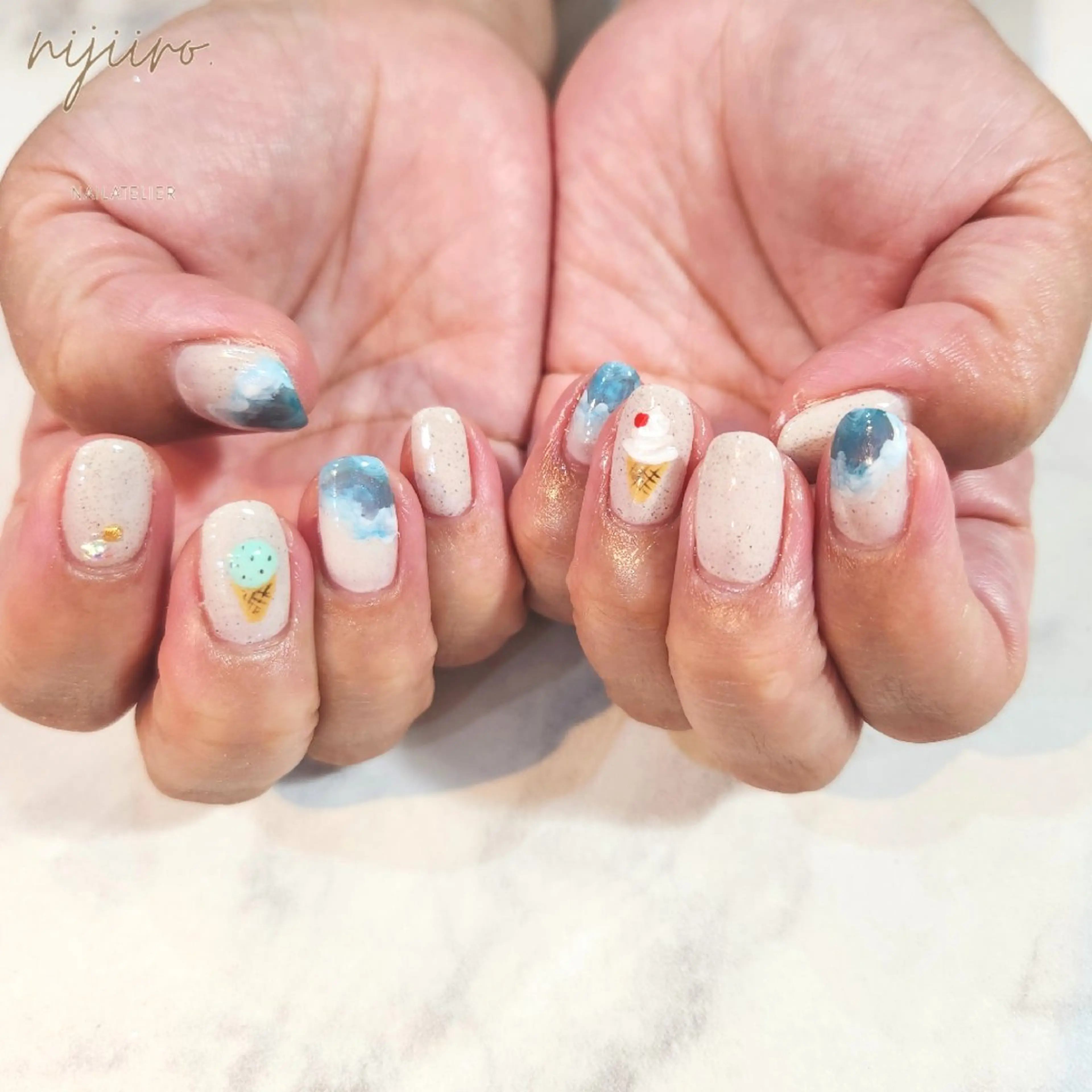 ネイル ハンドネイル nailatelier nijiiro.所属・nijiiro🌈 サトウのネイルデザイン