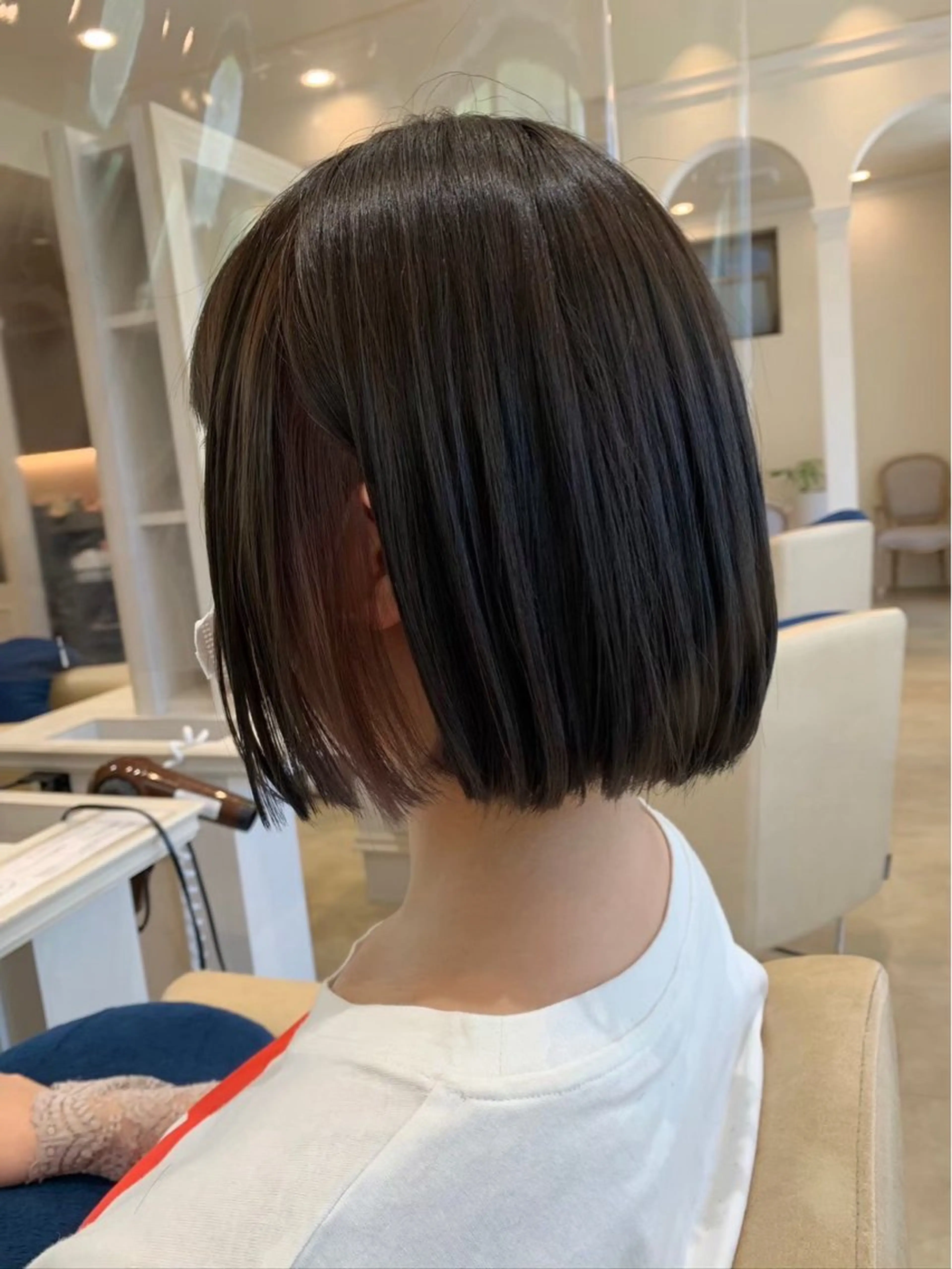 ショート amie by afloatのヘアスタイル