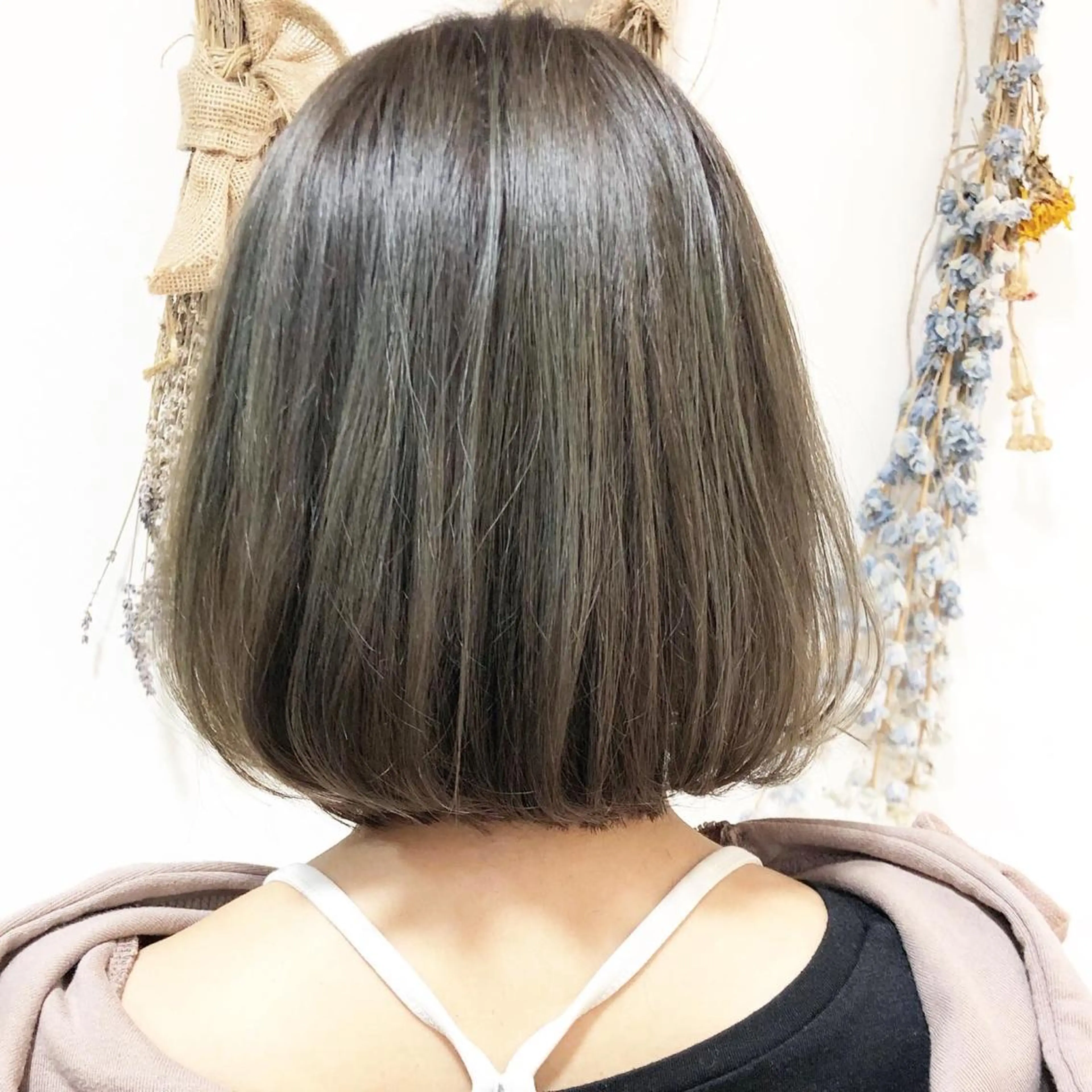 ショート カラー 透明感カラー グレージュ イルミナカラー オレンジ カット ヘアカラー トリートメント 門田 恭弥のヘアスタイル
