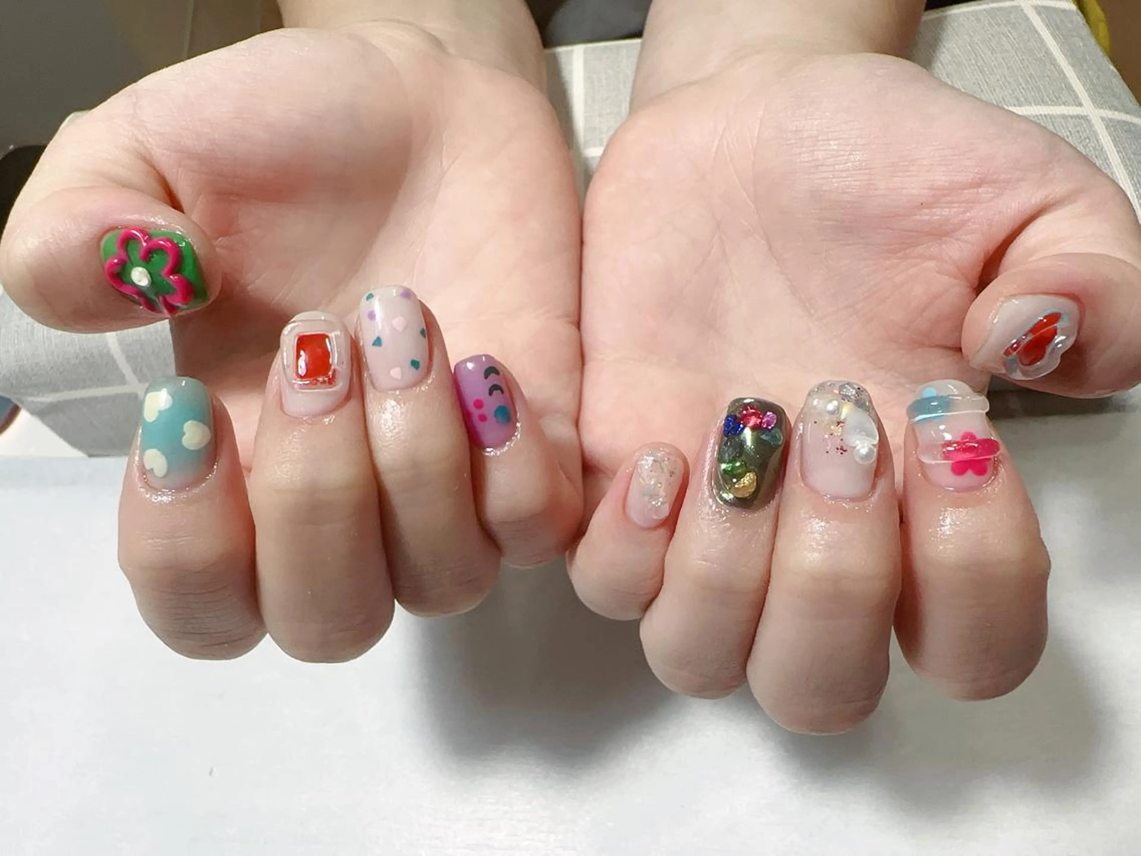 ネイル NAIL CIRCLESのネイルデザイン