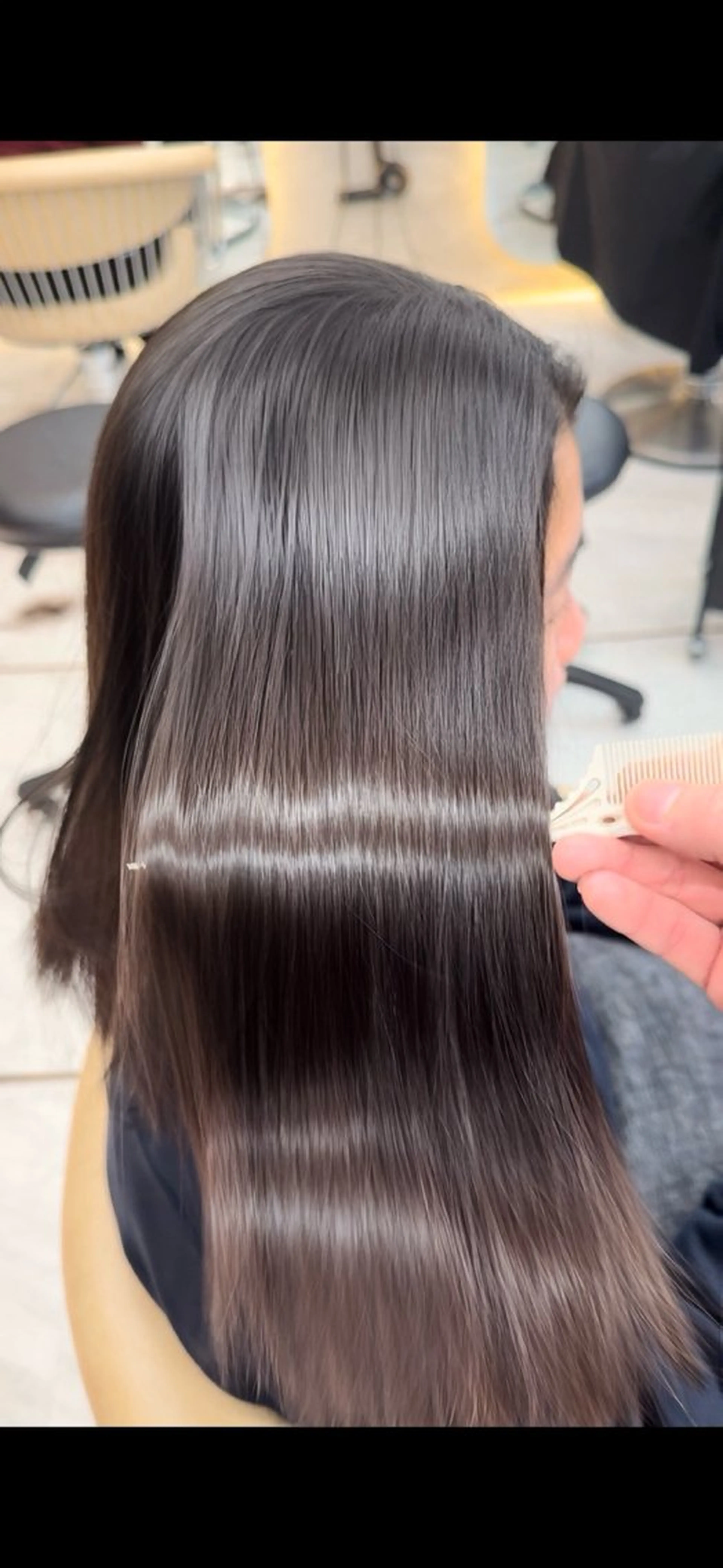 セミロング カット ヘアカラー 縮毛矯正 トリートメント レイヤー/縮毛矯正 髪質改善/e_kiのヘアスタイル