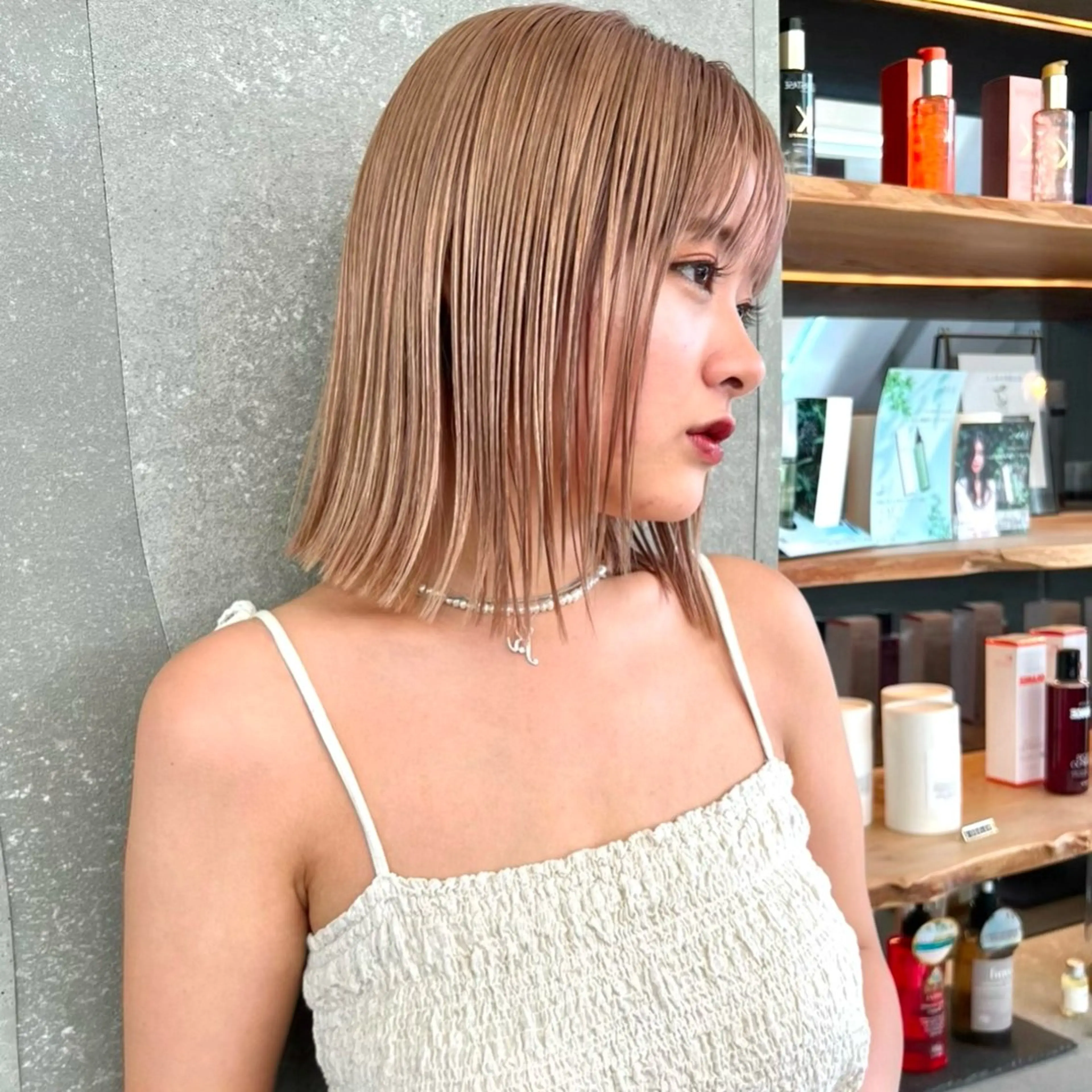 ミディアム カラー カット ヘアカラー トリートメント Lond Loire 門前仲町駅 徒歩3分のヘアスタイル